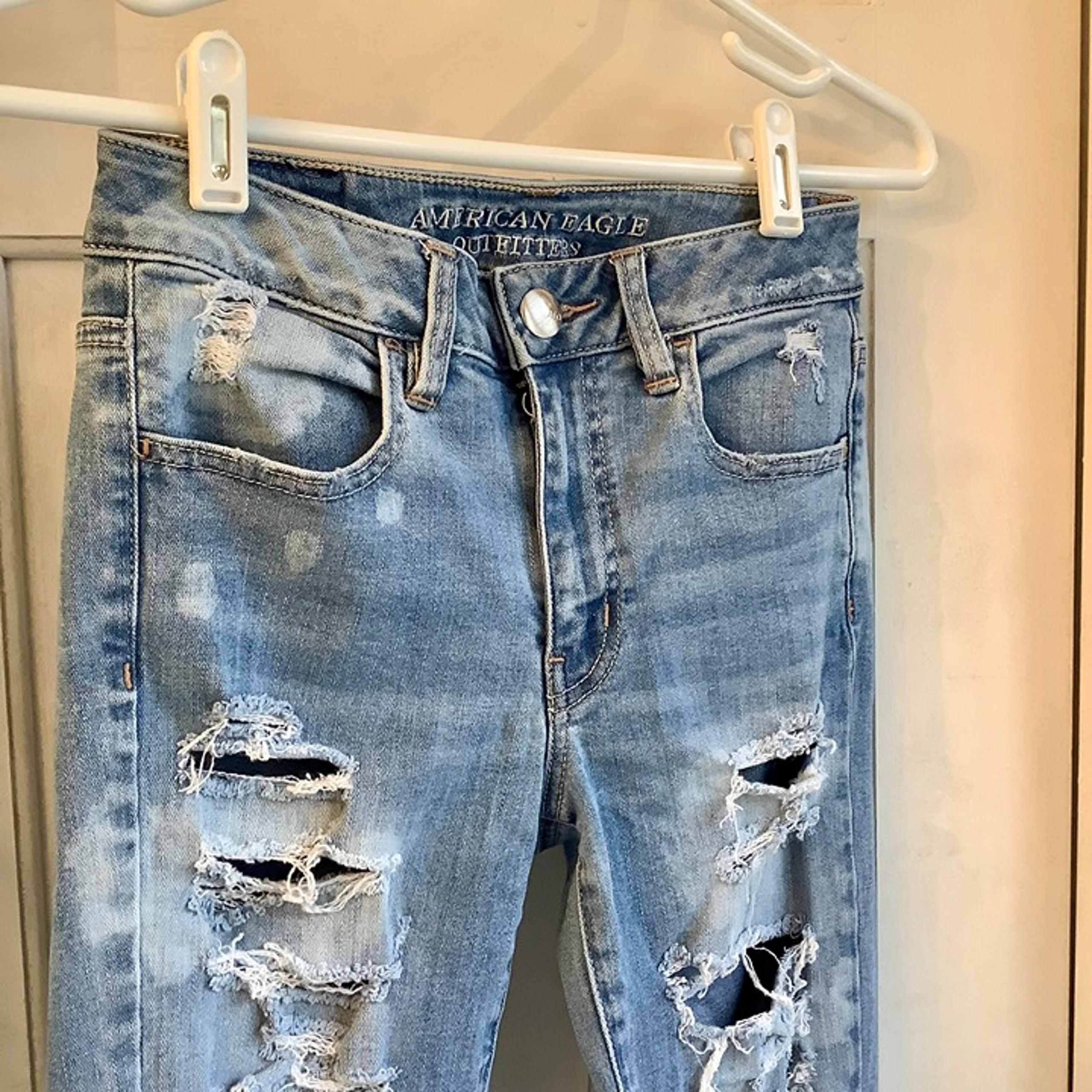 American Eagle Super Stretch Hi-Rise Jeggings DISTRESSED Women's 2 Regular