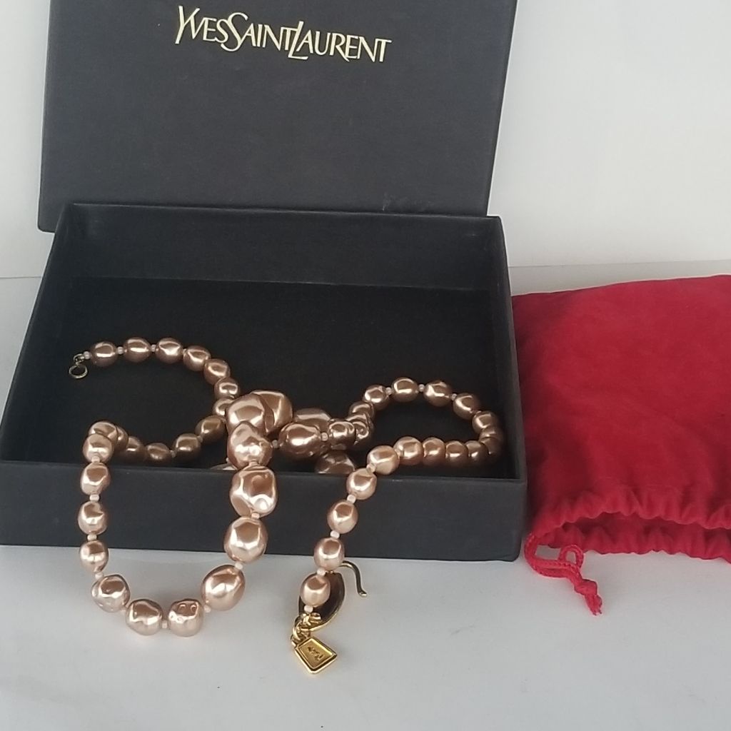 Vintage YSL baroque faux pearl neckla