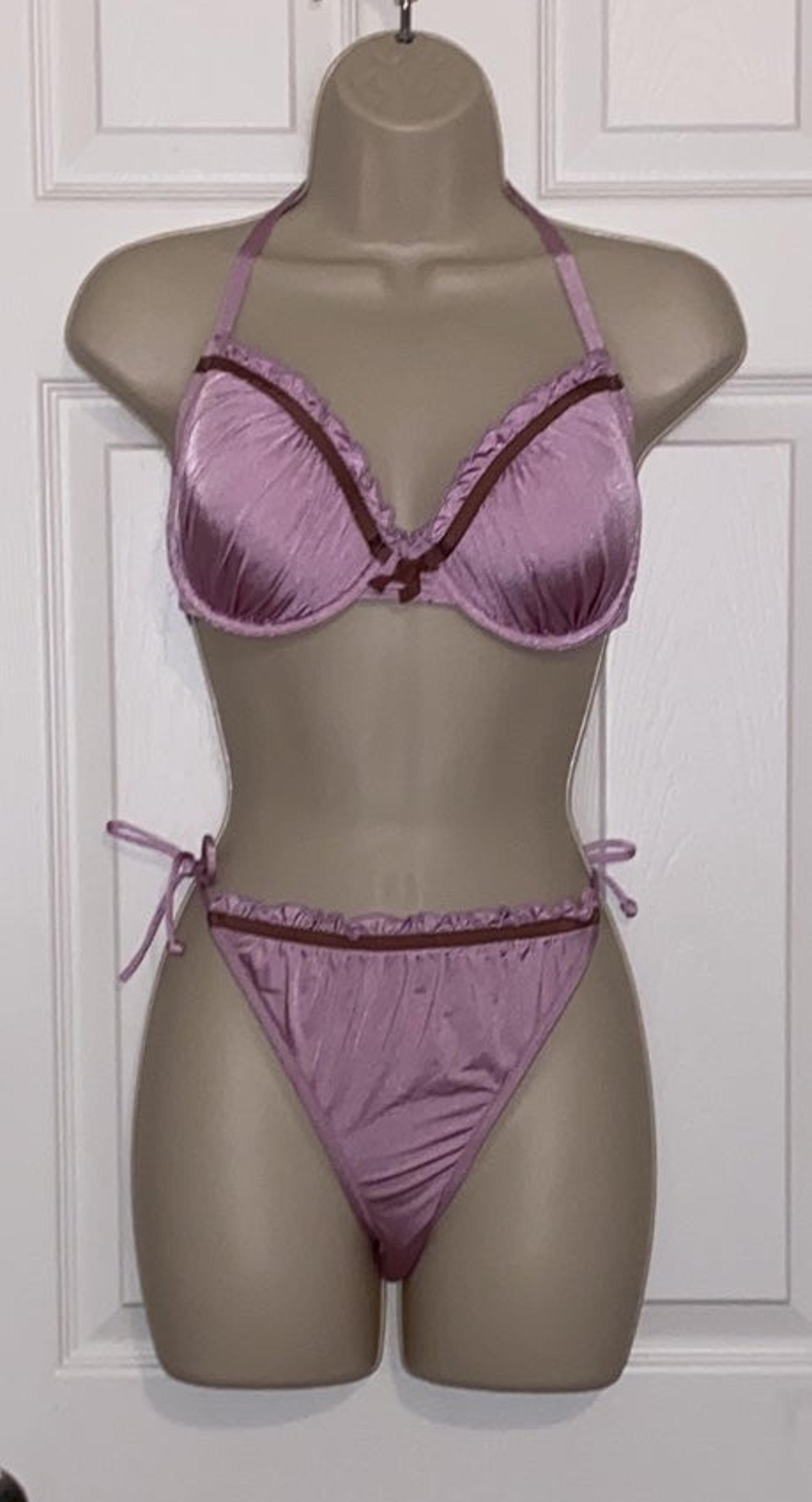 Victoria’s Secret Lilac Bikini 36D top sz Medium Bottom