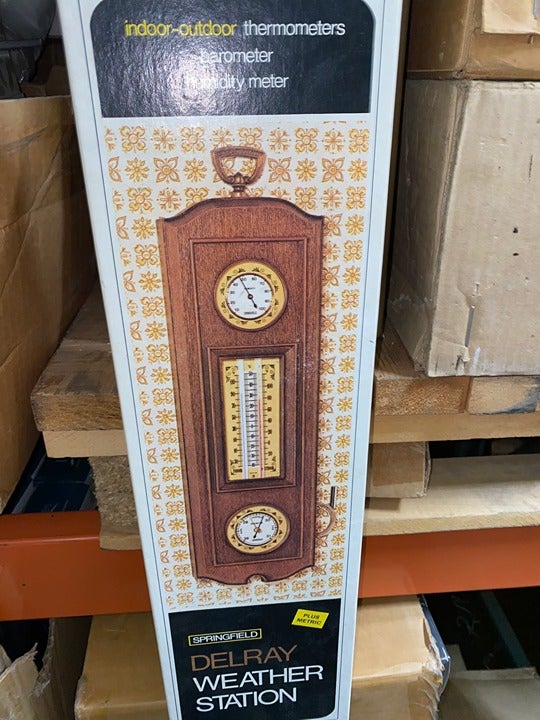 VINTAGE NOS SPRINGFIELD DELRAY METRIC WEATHER STATION - W/ BOX - NO. 6902