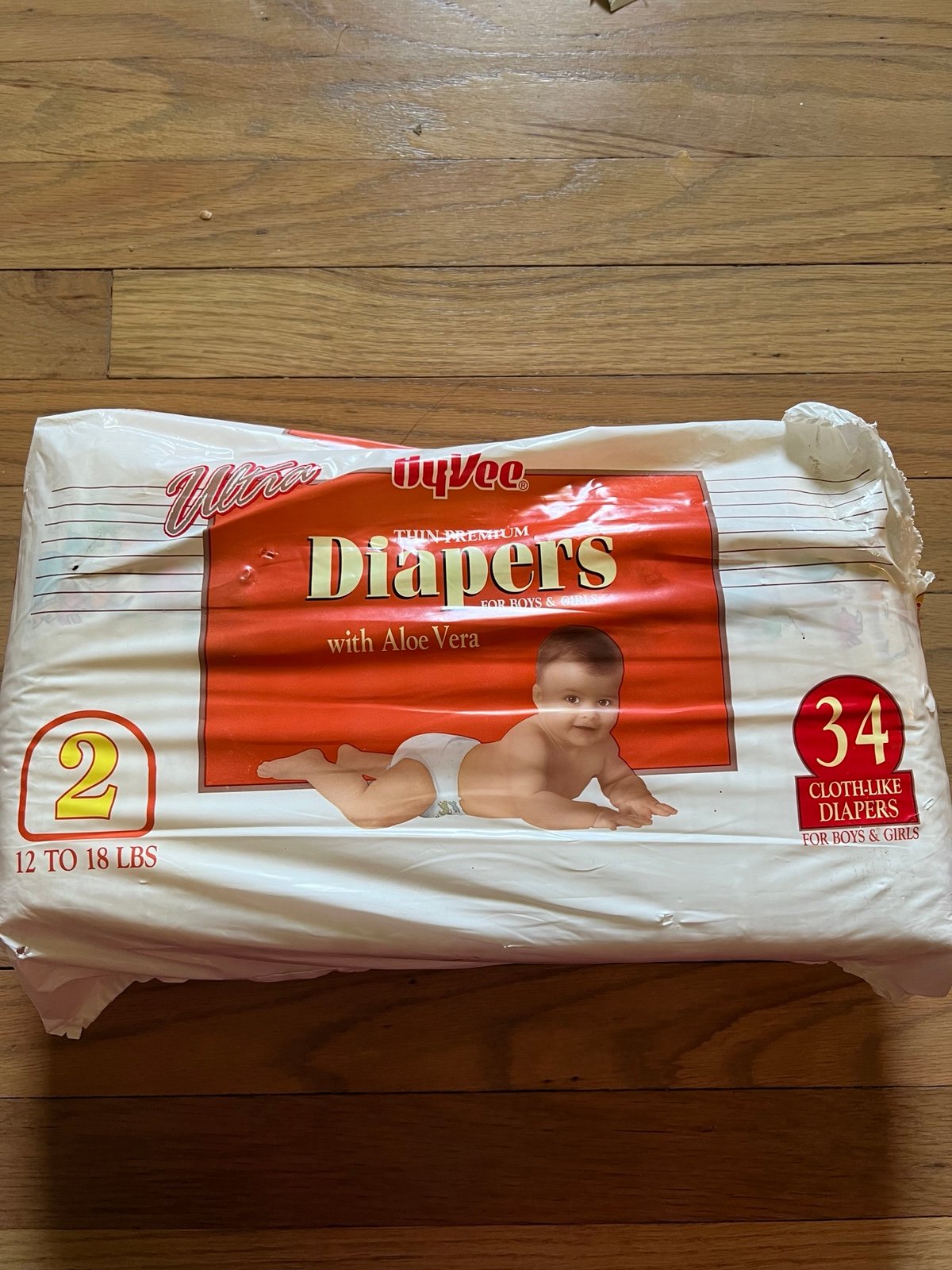 Vintage 90s Hyvee Ultra Thin Premium Unisex Diapers Sz 2 Pack of 34 Store Brand