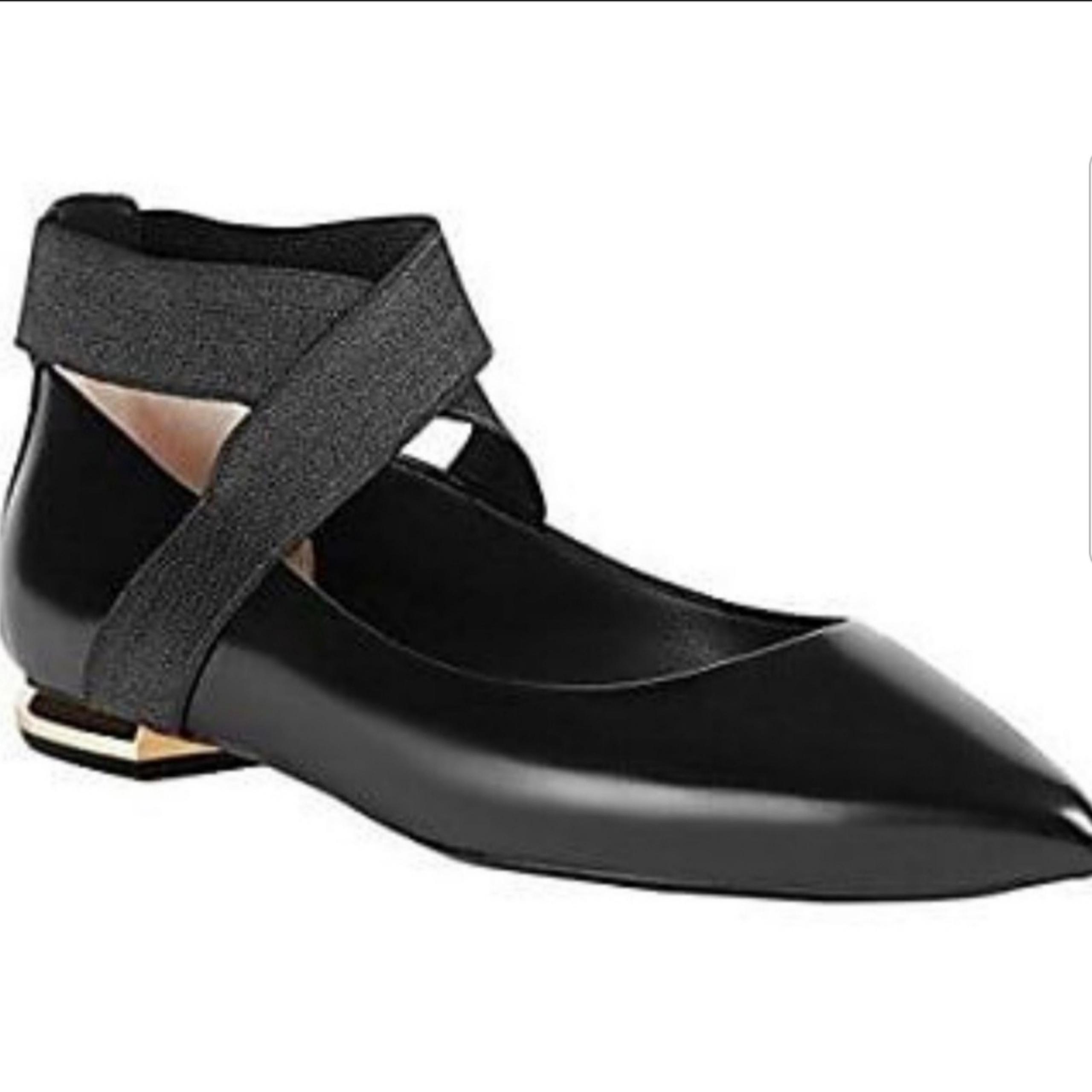 Ted Baker Size 38 (US 8) Cencae Black Leather Pointed Toe Cross Strap Flats