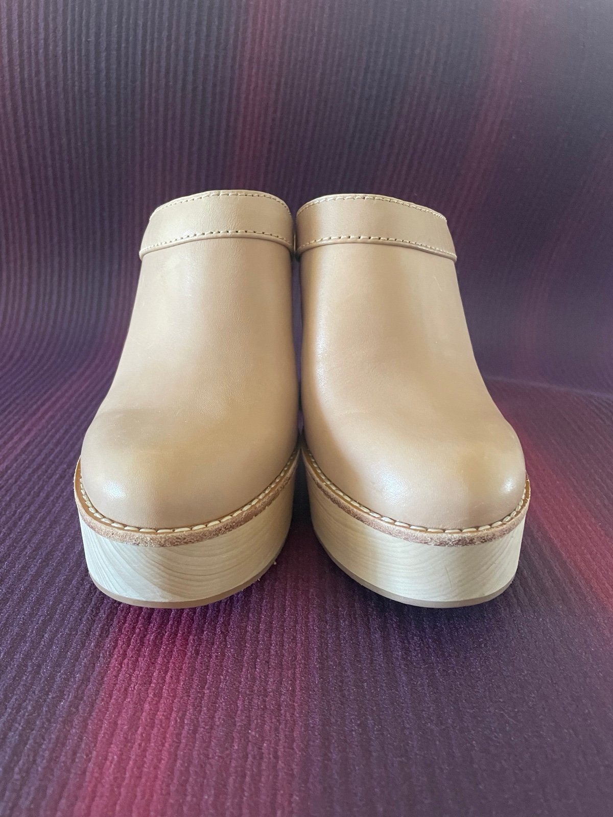 Kimberly Whitman X Antonio Melanie Clogs size 6