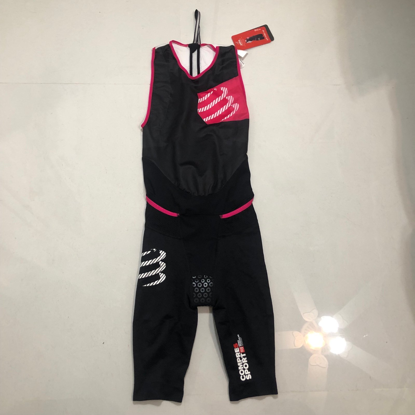 NWT Women's Compressport TR3 Aero Trisuit Trifonction Black M