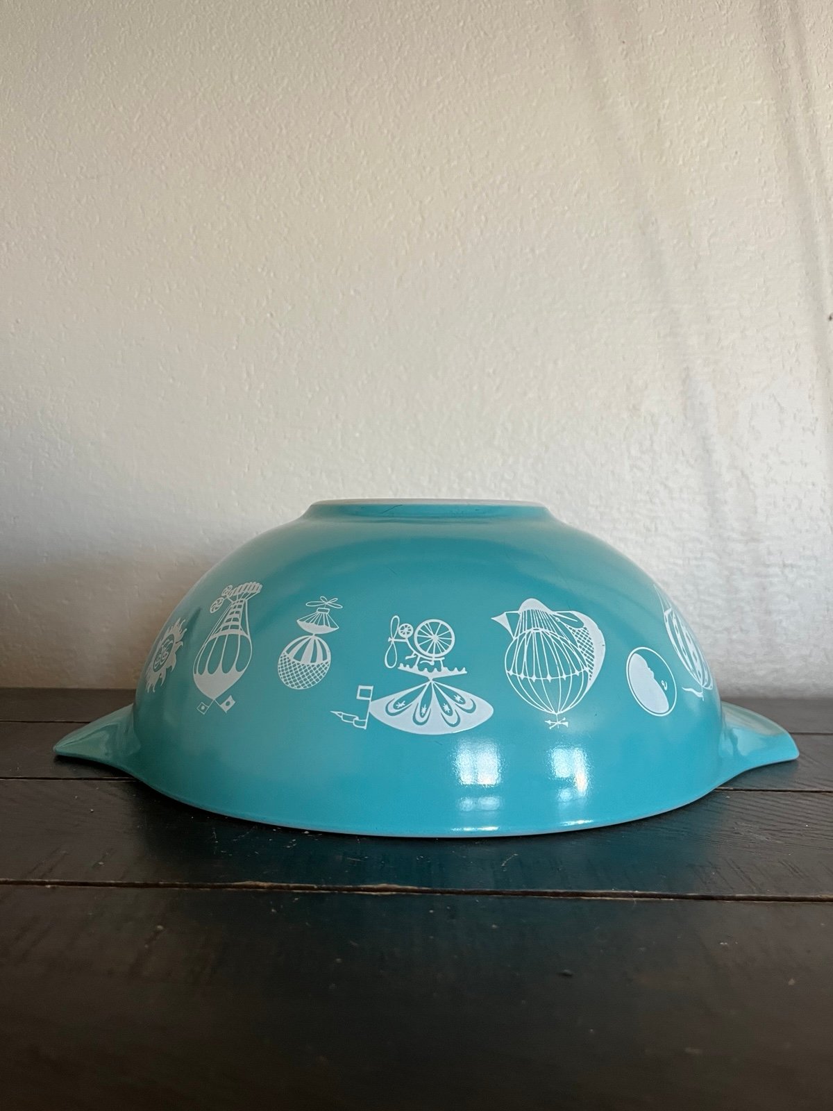 Pyrex Hot air Balloons 444 Cinderella Bowl