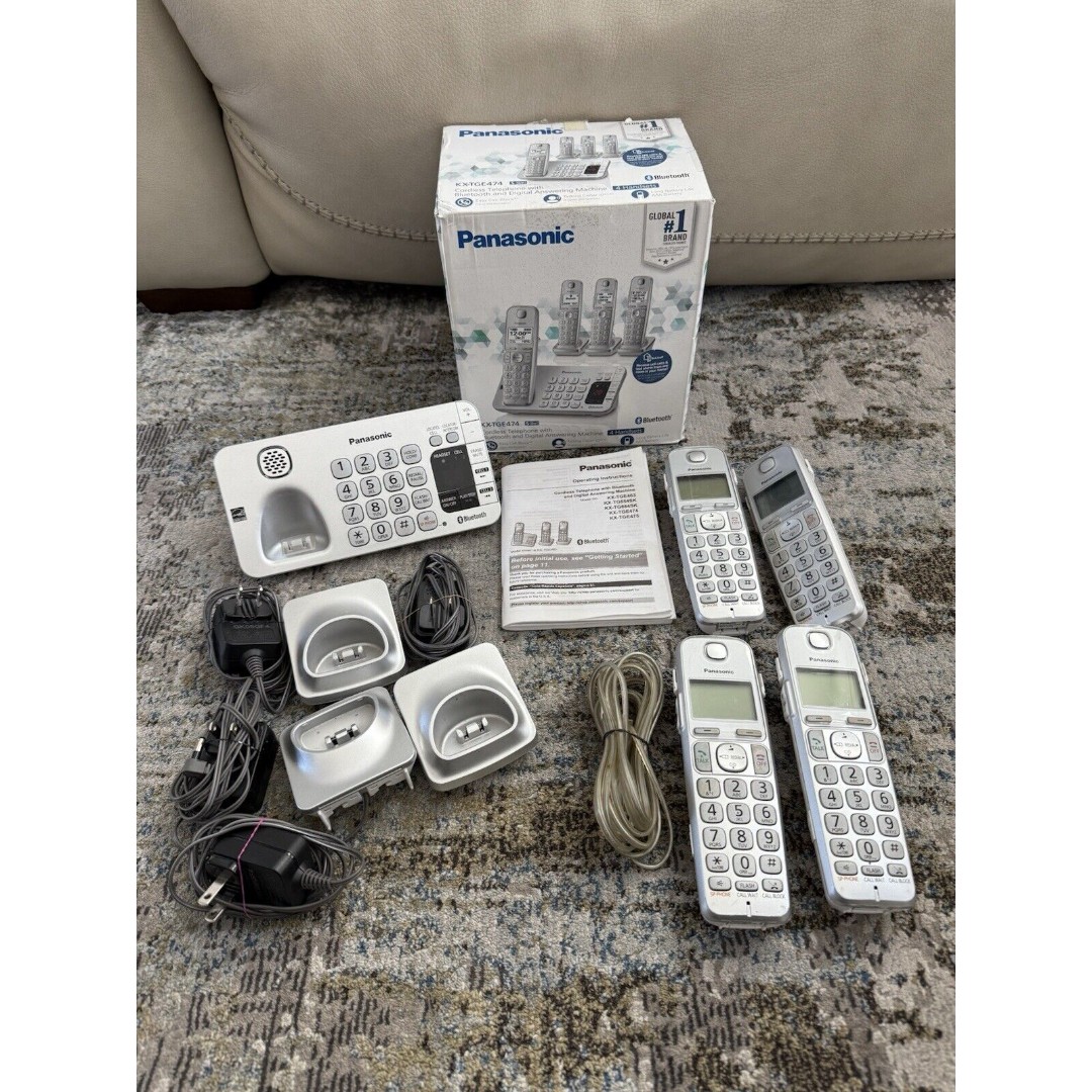 Panasonic Link2Cell Bluetooth Cordless DECT 6.0 Expandable Phone KX-TGE474S