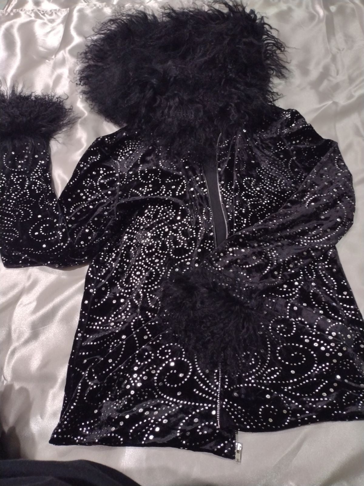 ANNA SUI BLACK ALL GEMSTONE DESIGNED FUZZY HOOD AND CUFFS JACKET, SZ S