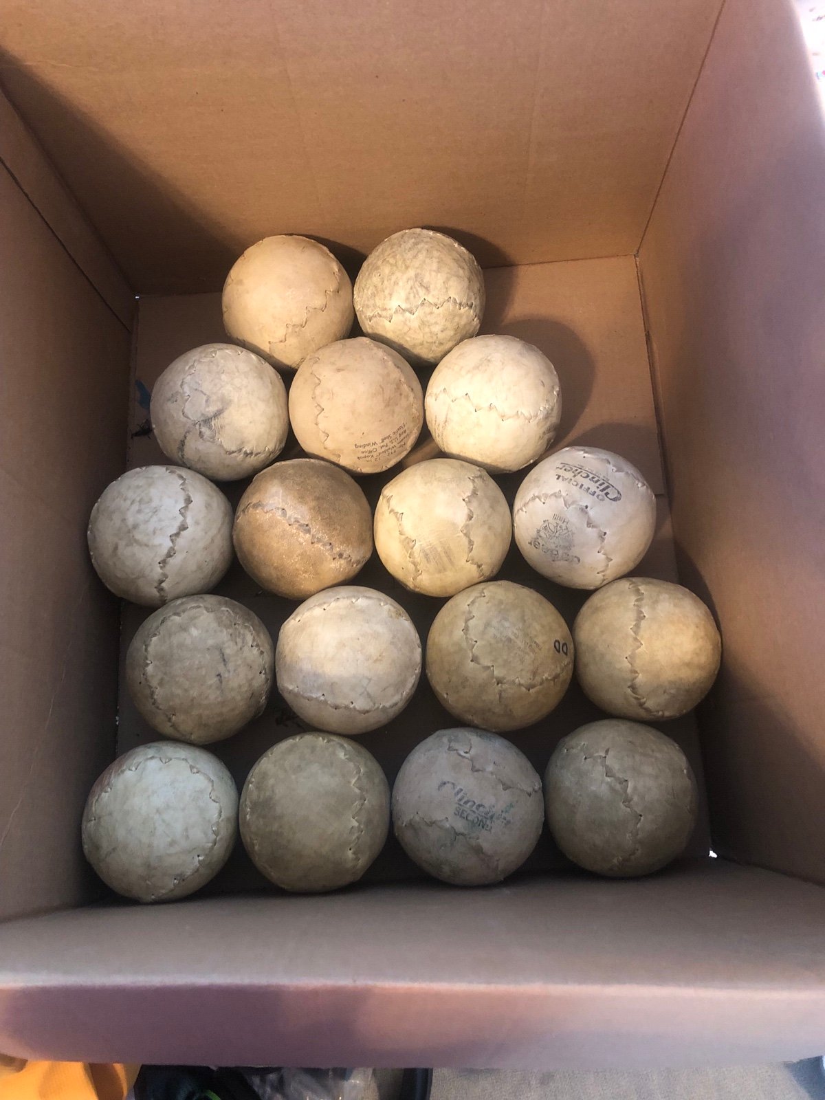 Debeer clincher softballs 12 in lot of 17