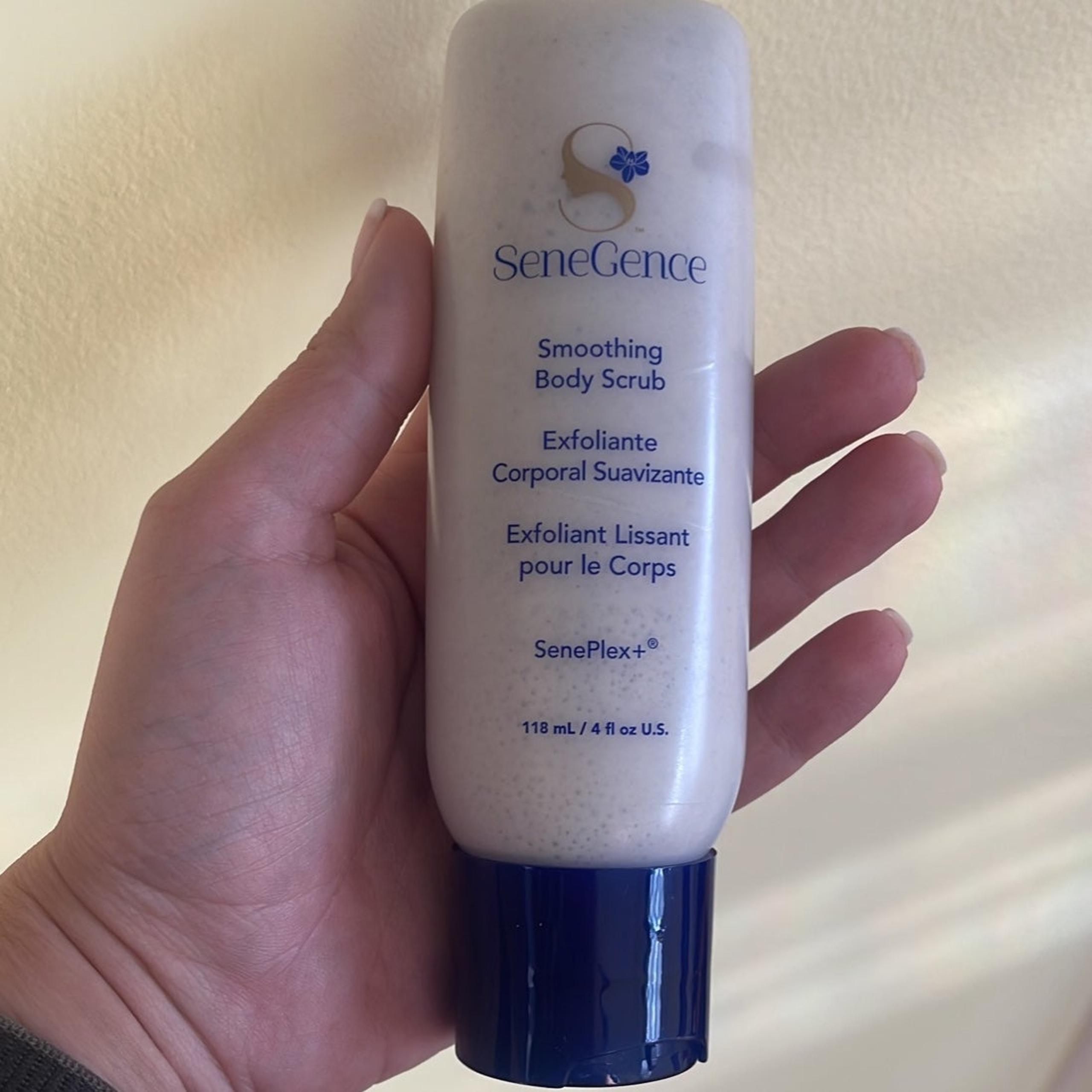 SeneGence Smoothing Body Scrub