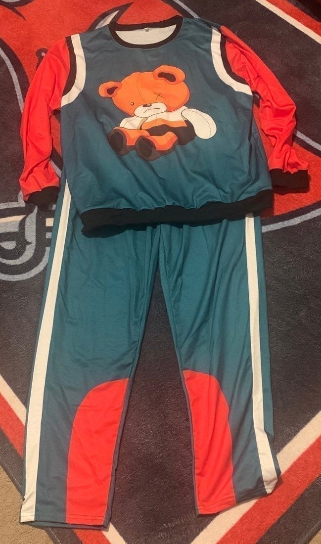 “In the Game” MENS trackSuit Active Wear‼️