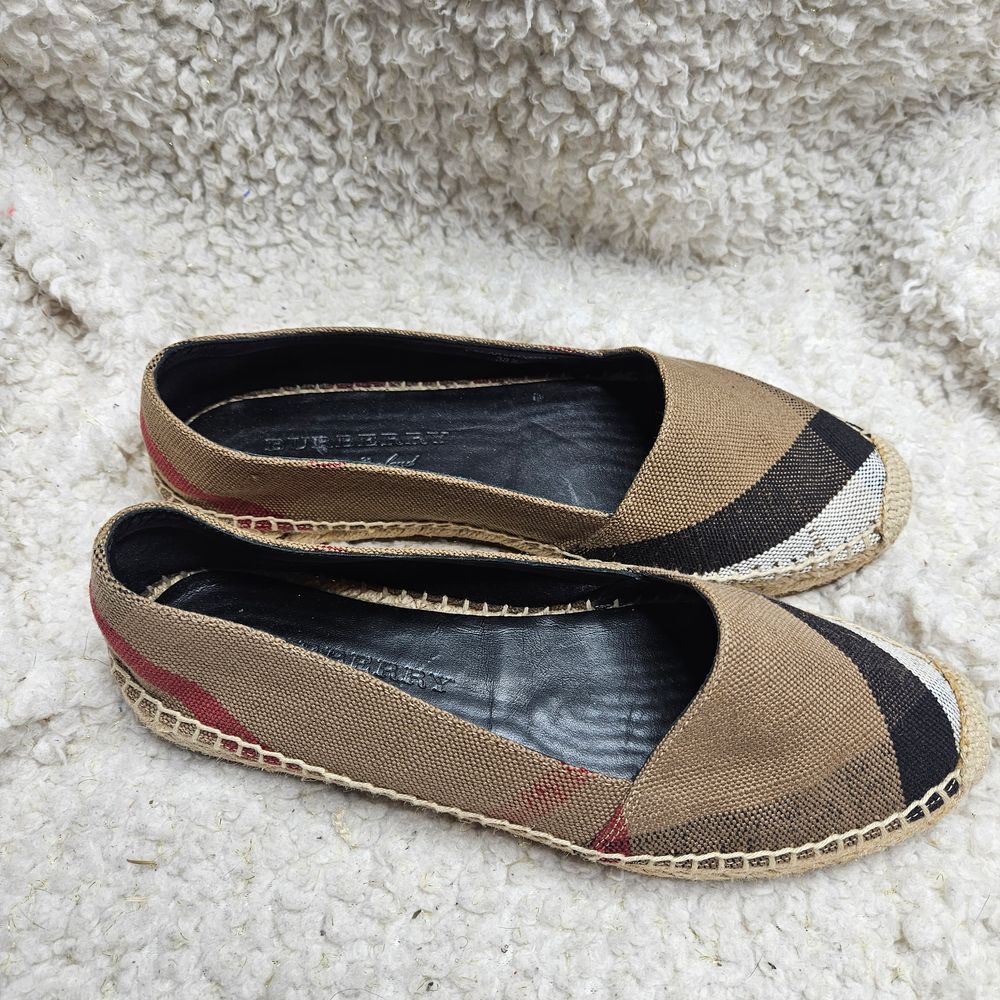 Burberry Hodgeson Check Espadrille Flats size 38.5