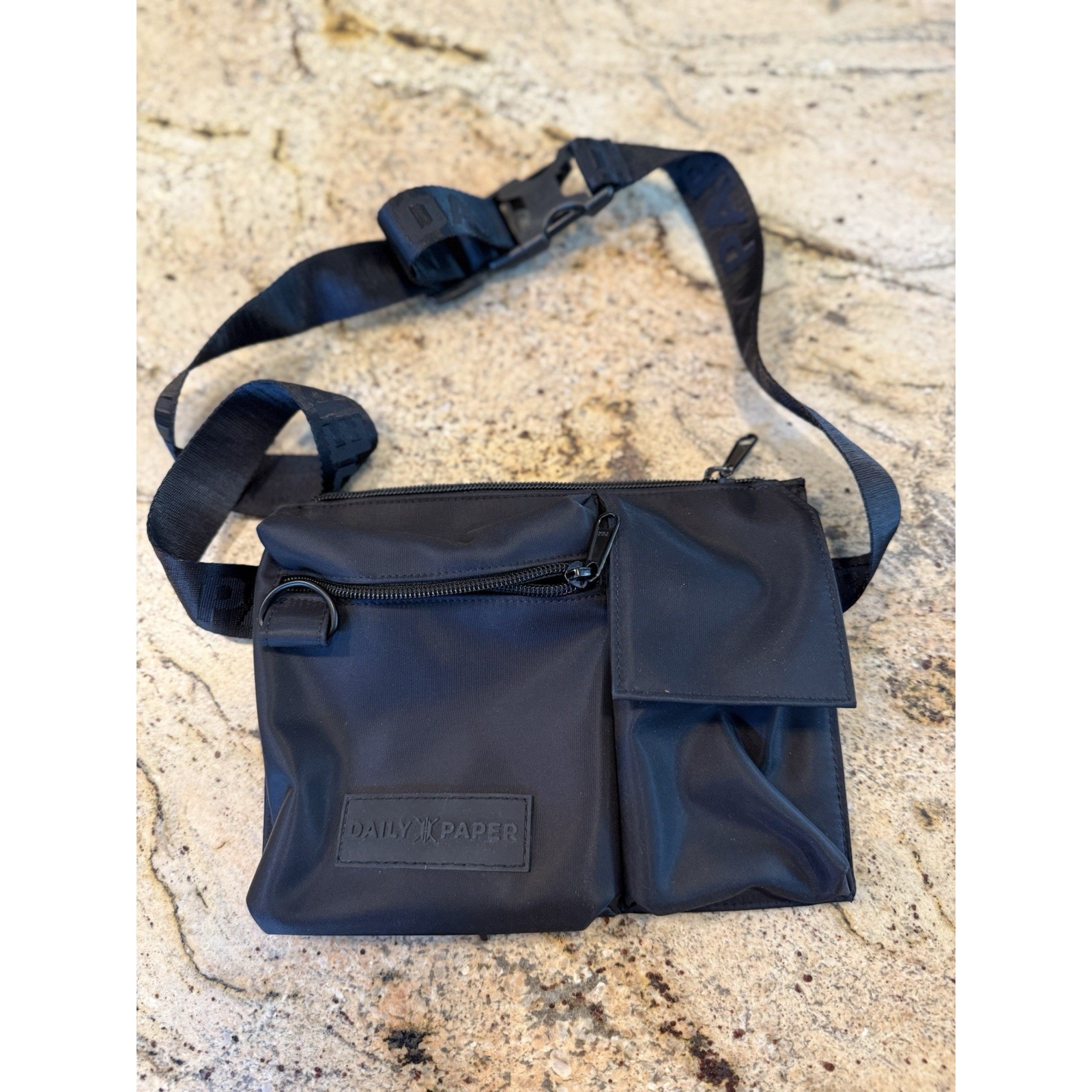DAILY PAPER Harec Waist Travel Bag Classic Army Black