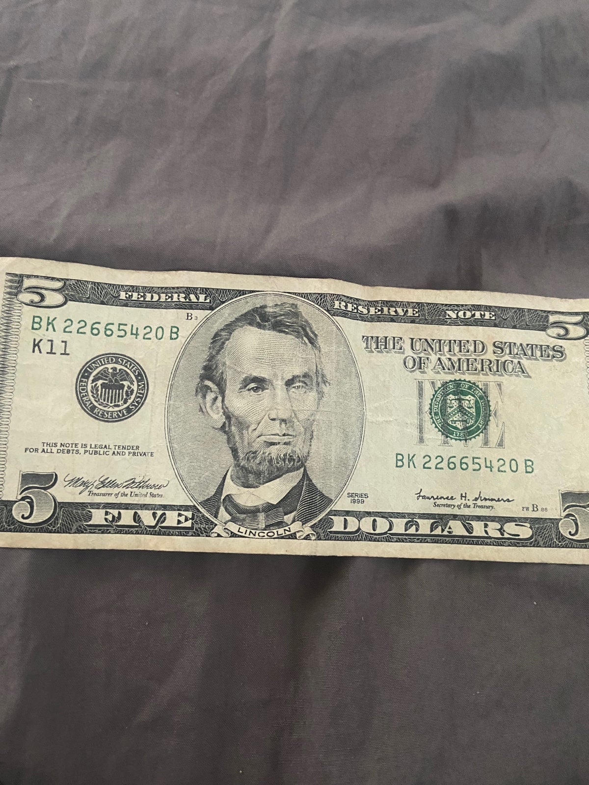 MISPRINT 5 DOLLAR BILL SERIES 1999!!⭐️⭐️ *fair condition*