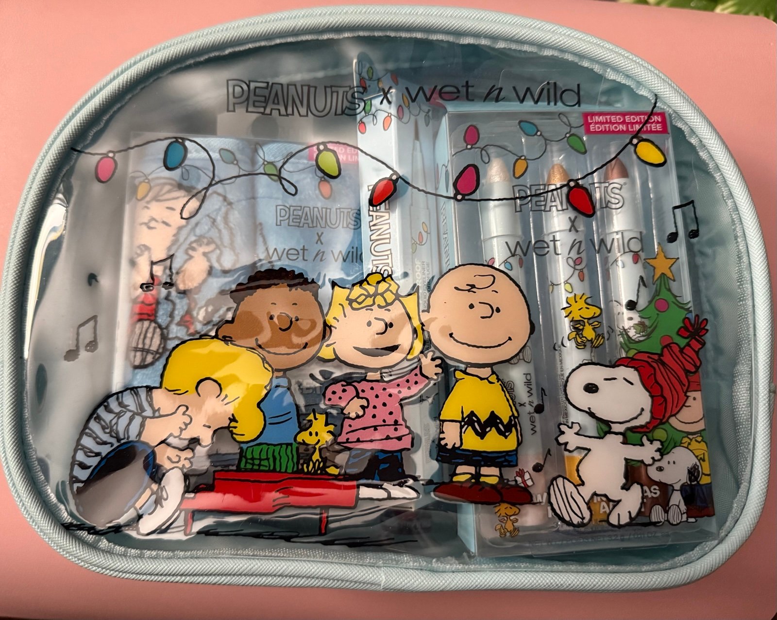 Peanuts Snoopy Wet N Wild 18 piece set NIP FREE SHIPPING!!