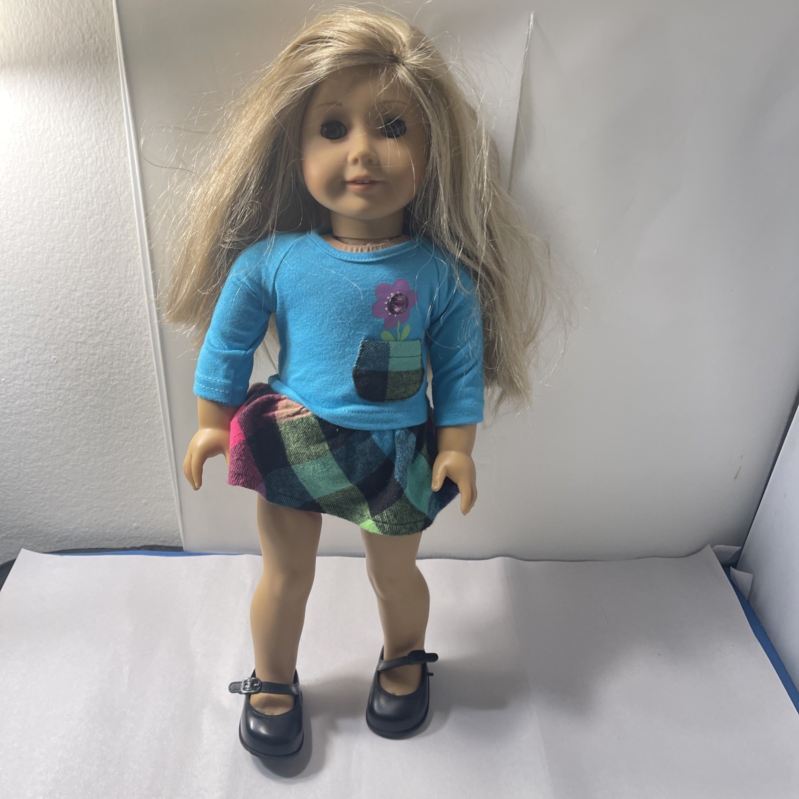 American Girl Truly Me 18" Doll Blonde Hair and Hazel Eyes with Outfit