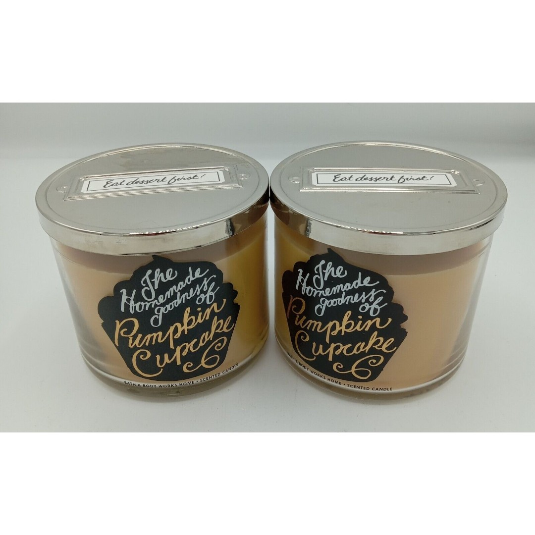 LOT OF TWO (2) BATH AND & BODY WORKS PUMPKIN CUPCAKE 3 WICK 14.5 OZ CANDLES