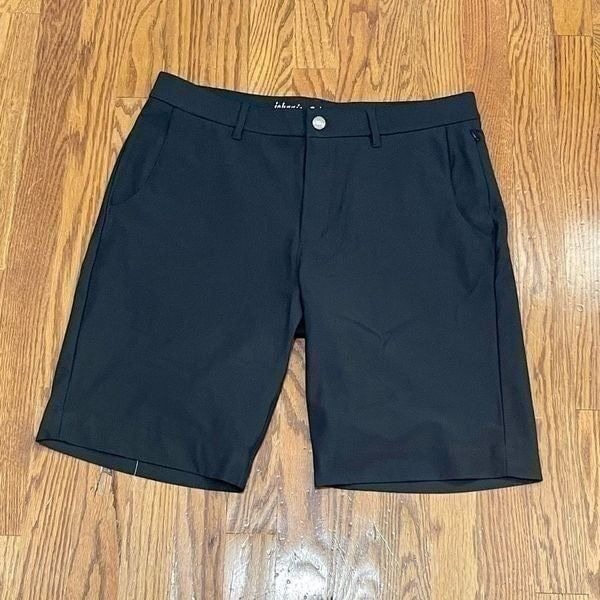 Johnnie-O Cross Country Prep-formance Flat Front Shorts. Black. Size 33.