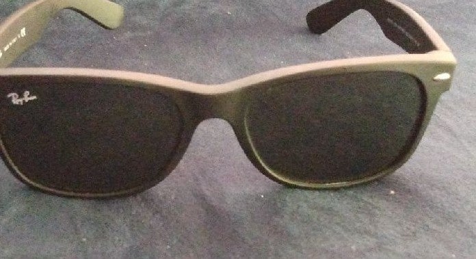 Ray-Ban Black RB2132 New Wayfarer Color
