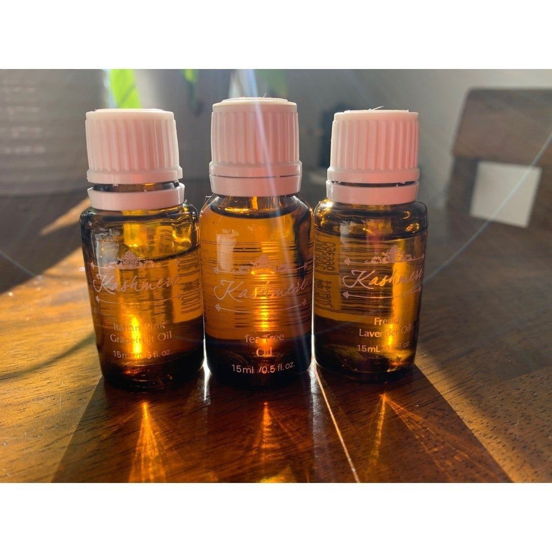 Kashmere Kollections Essential Oil - Grapefruit, Tea Tree, and Lavender