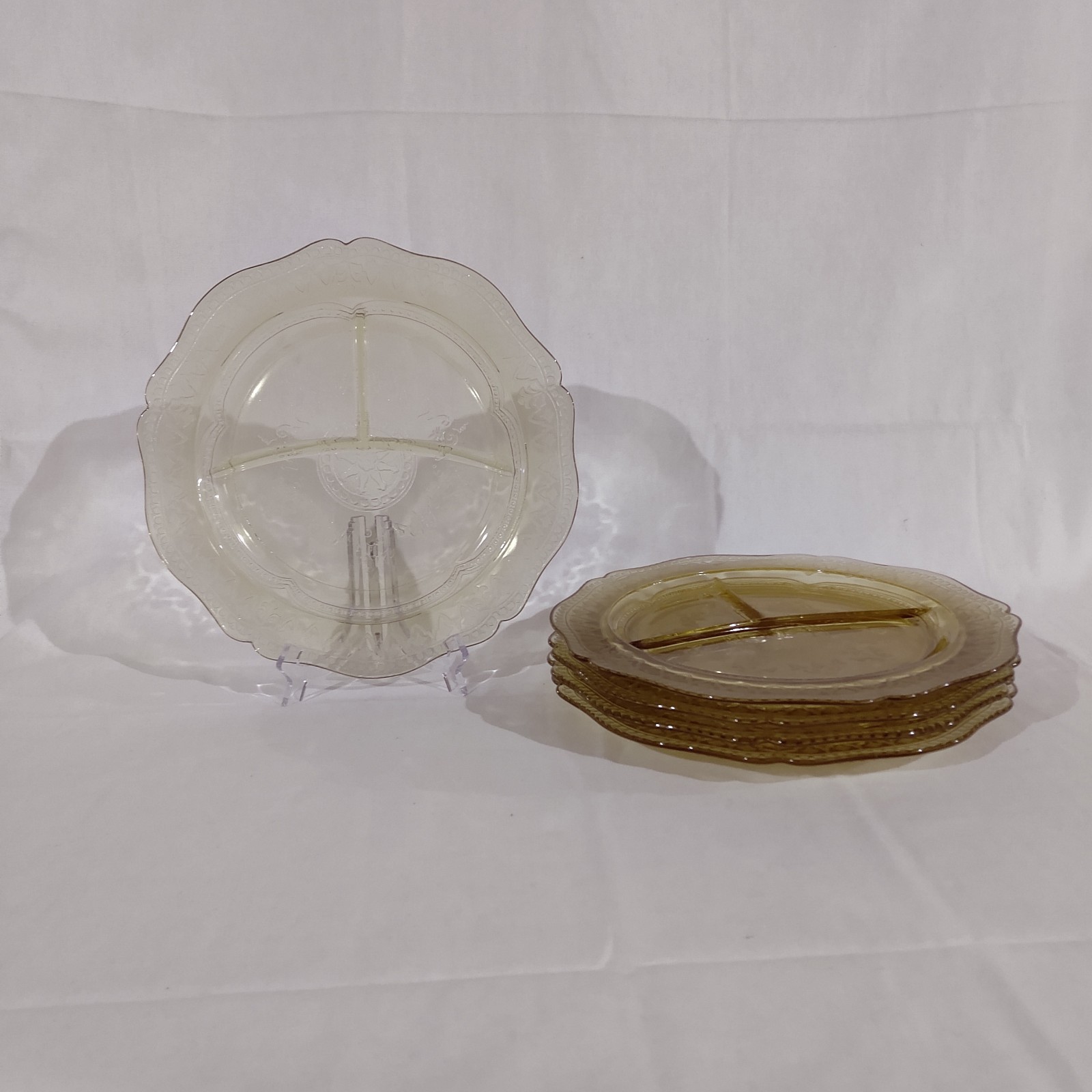 1930 Amber Depression Glass Federal Patrician Pattern 3 Part Divided Plate Grill