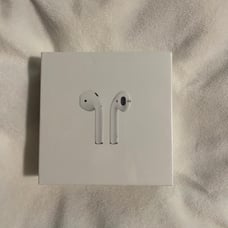 AirPods