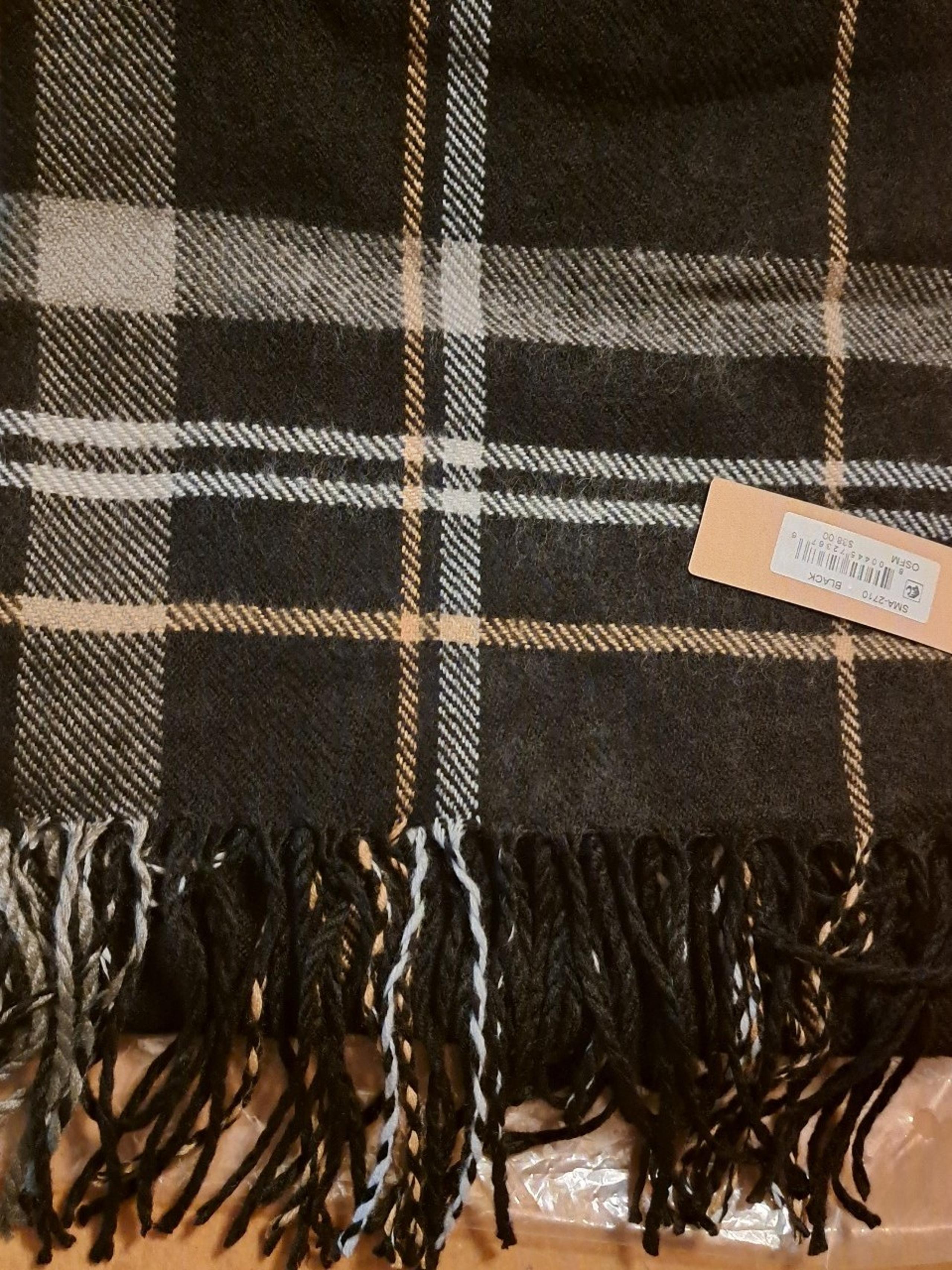 Women's Steve madden scarf