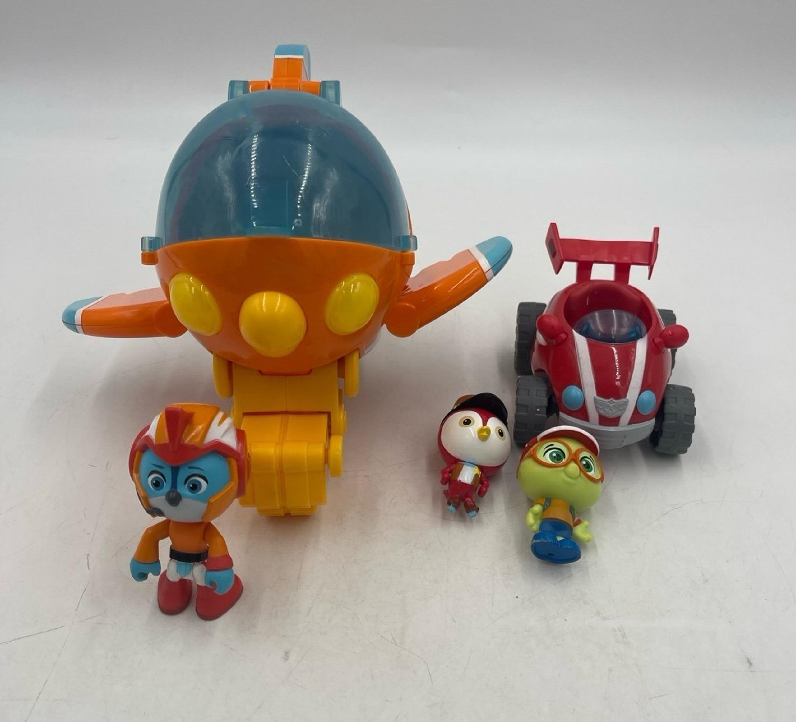 Wing Swift's Flash Wing Rescue Vehicles Lot