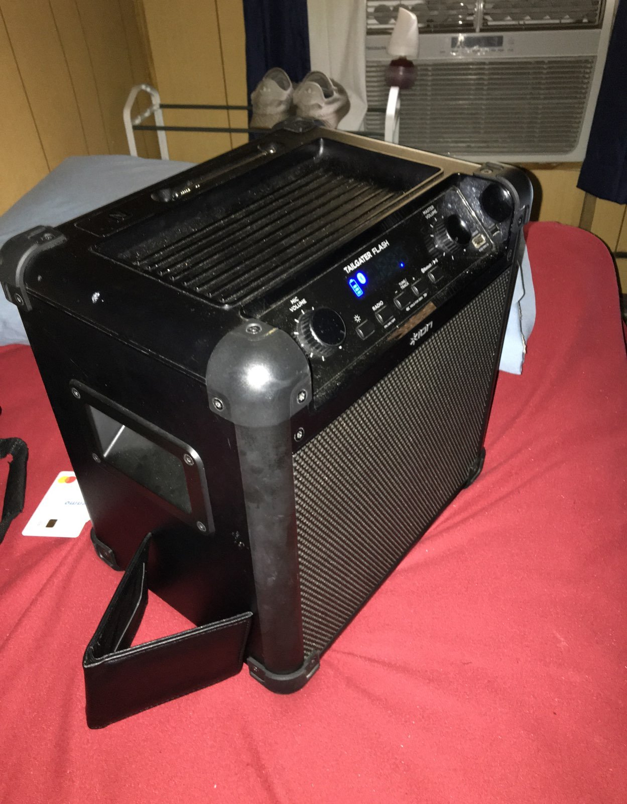 speakers bluetooth