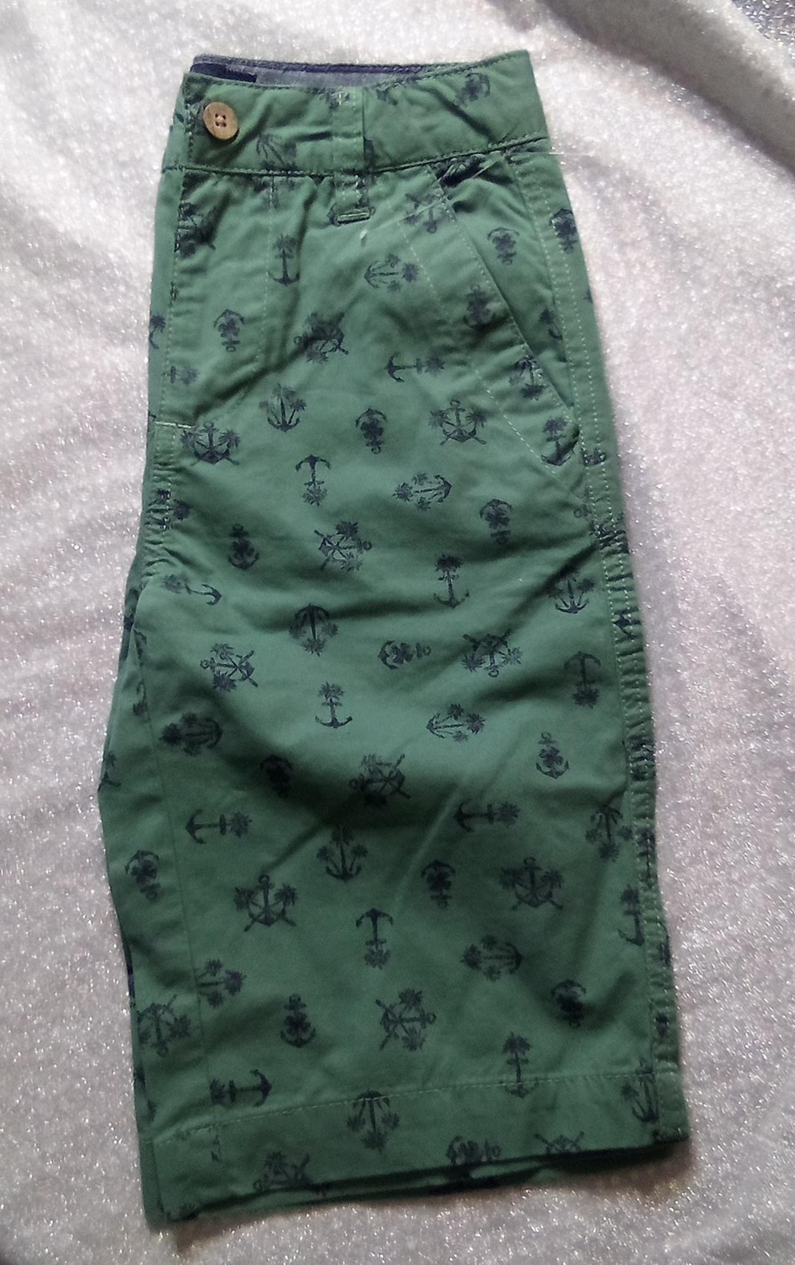 Lucky Brand Short Kids Boys Size Medium (8) Color Green and Black
