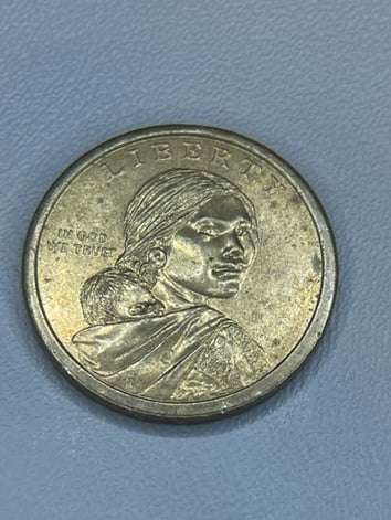 Sacagawea 2009 3 sisters date on the rim so uniquely designed and rare.