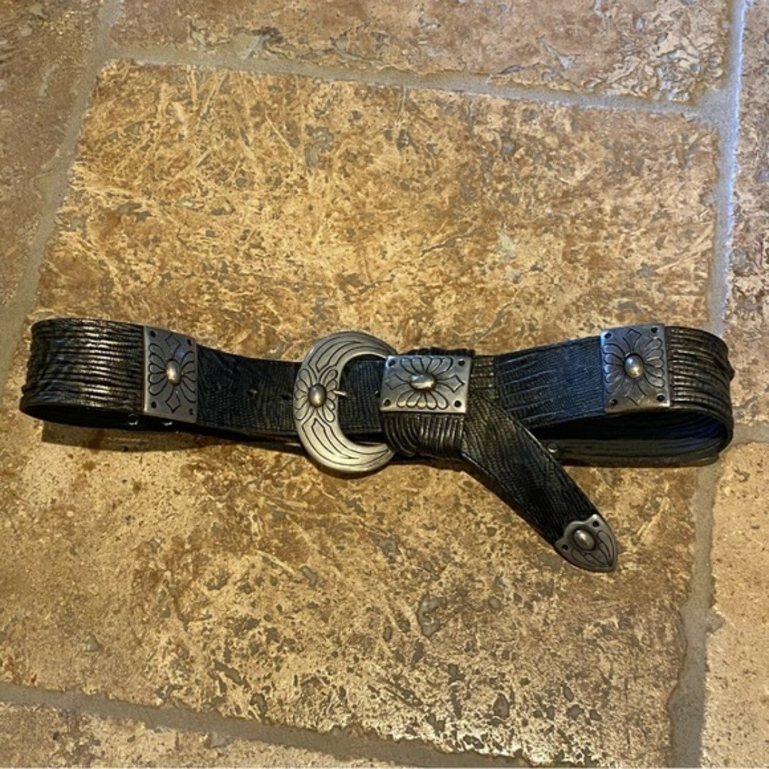 Women Gray Leather Silver Design Buckle Size S/M-Made in Italy