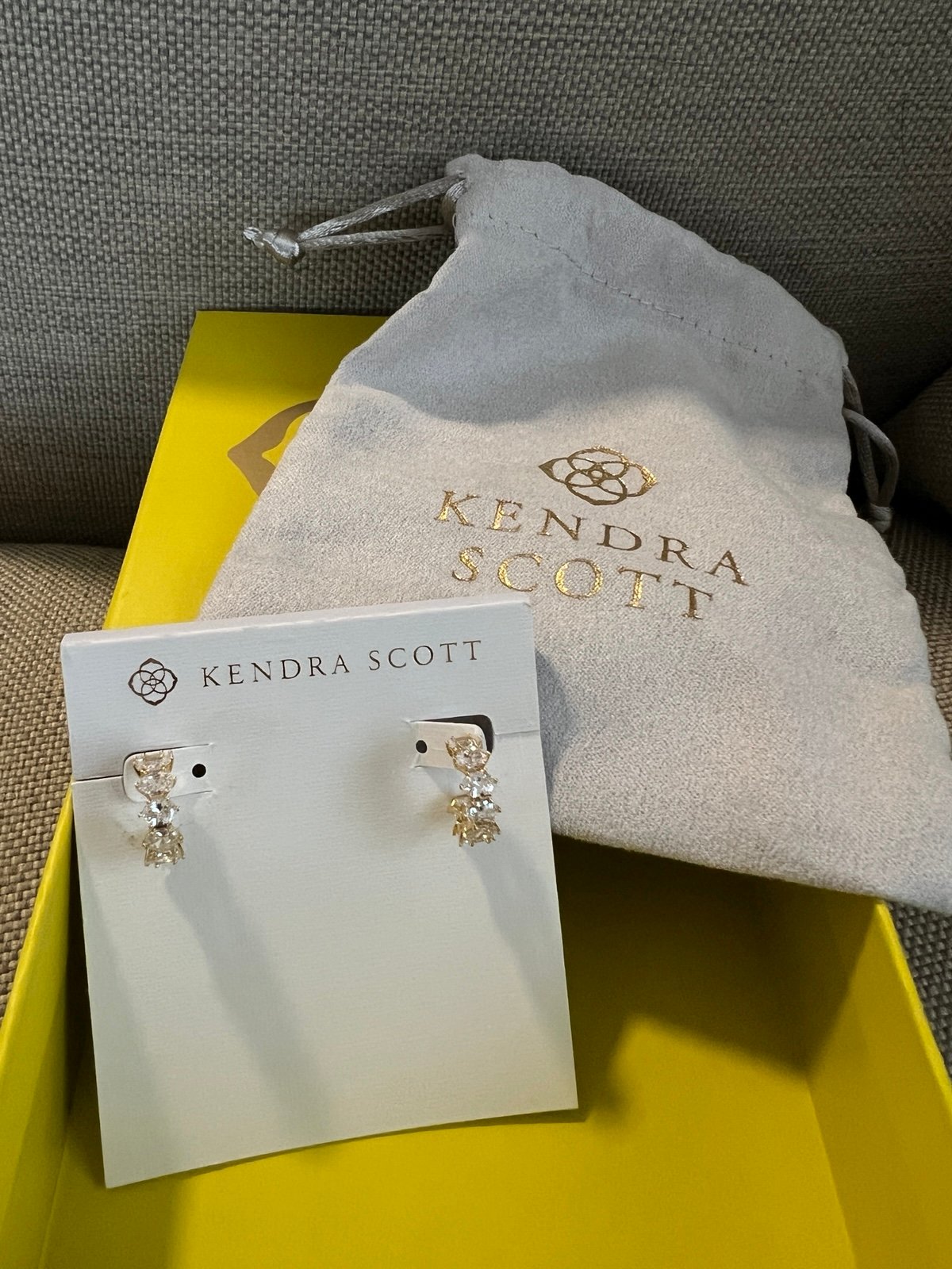 Kendra Scott gold Huggies/small hoop