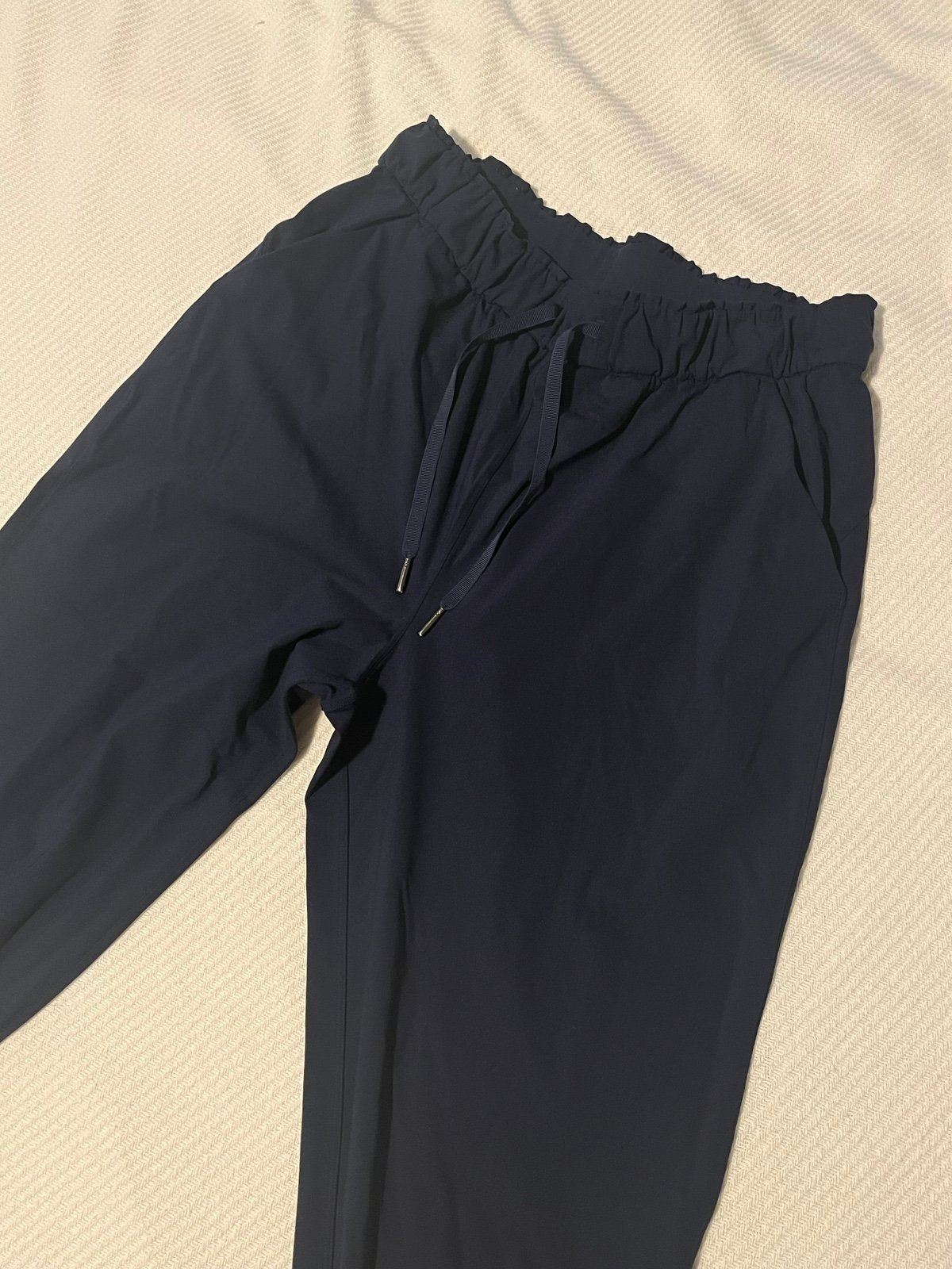 LULULEMON high rise navy pants