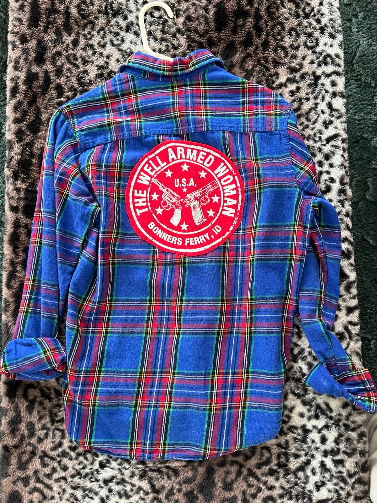 Size, small blue shooting chapters well armed woman flannel with guns/ pistols