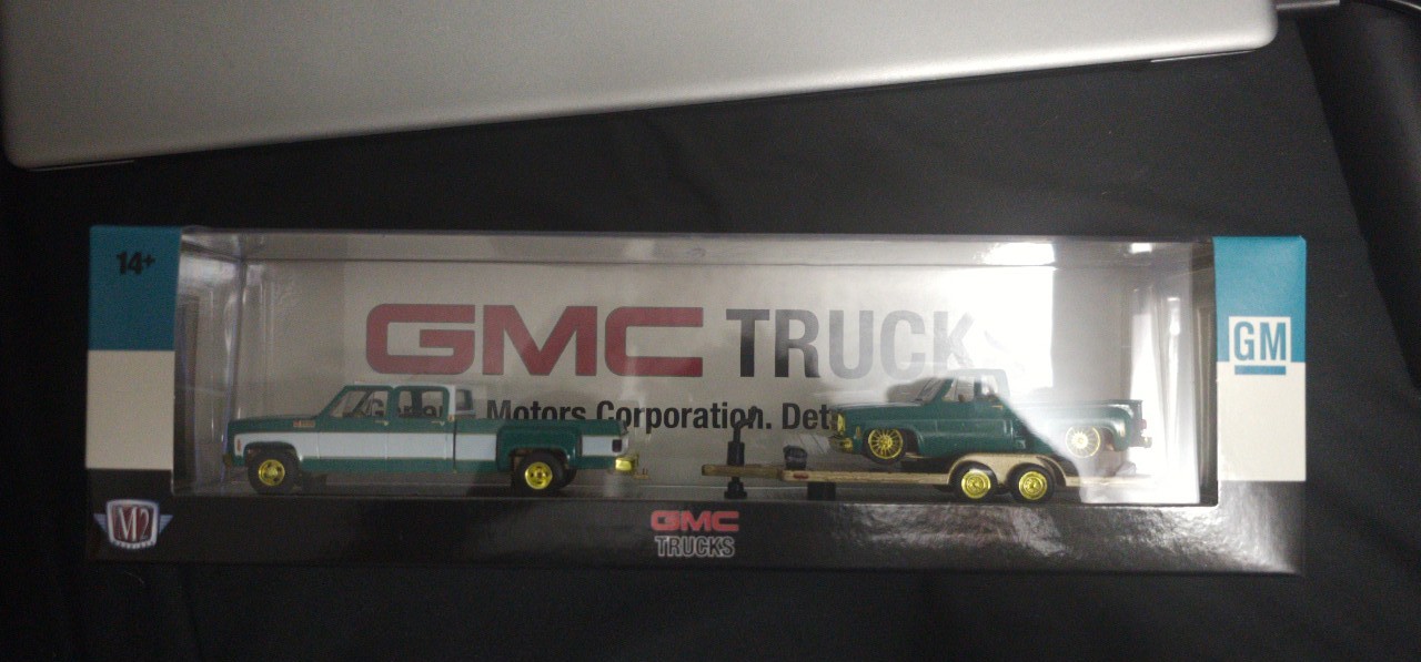 M2 squarebody  hauler chase for sale