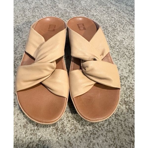 FitFlop Women's Tan Twist Slide Sandals 8