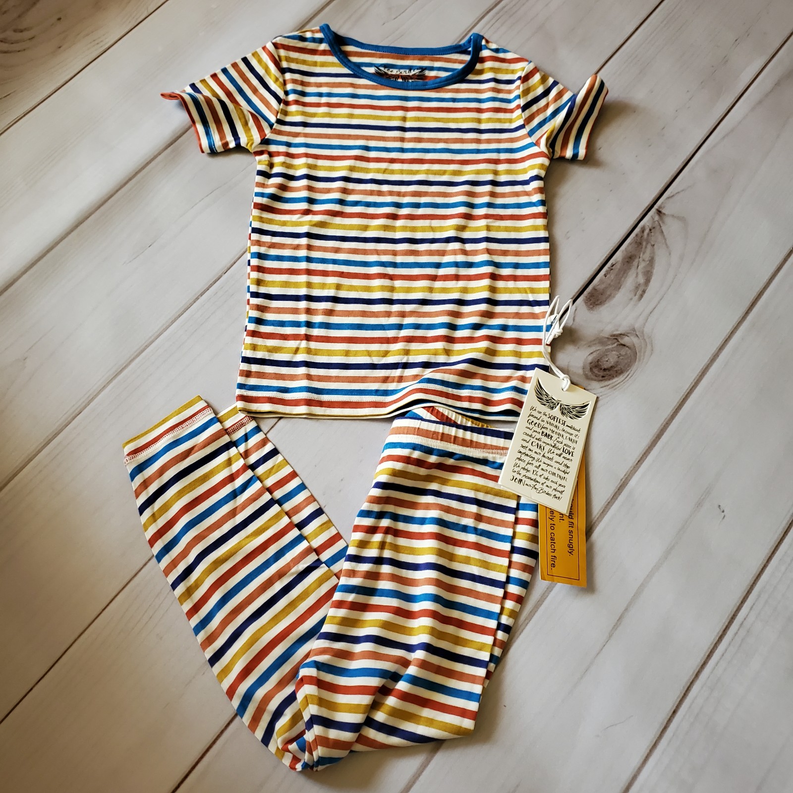 Free birdees short sleeved striped nwt 3t set