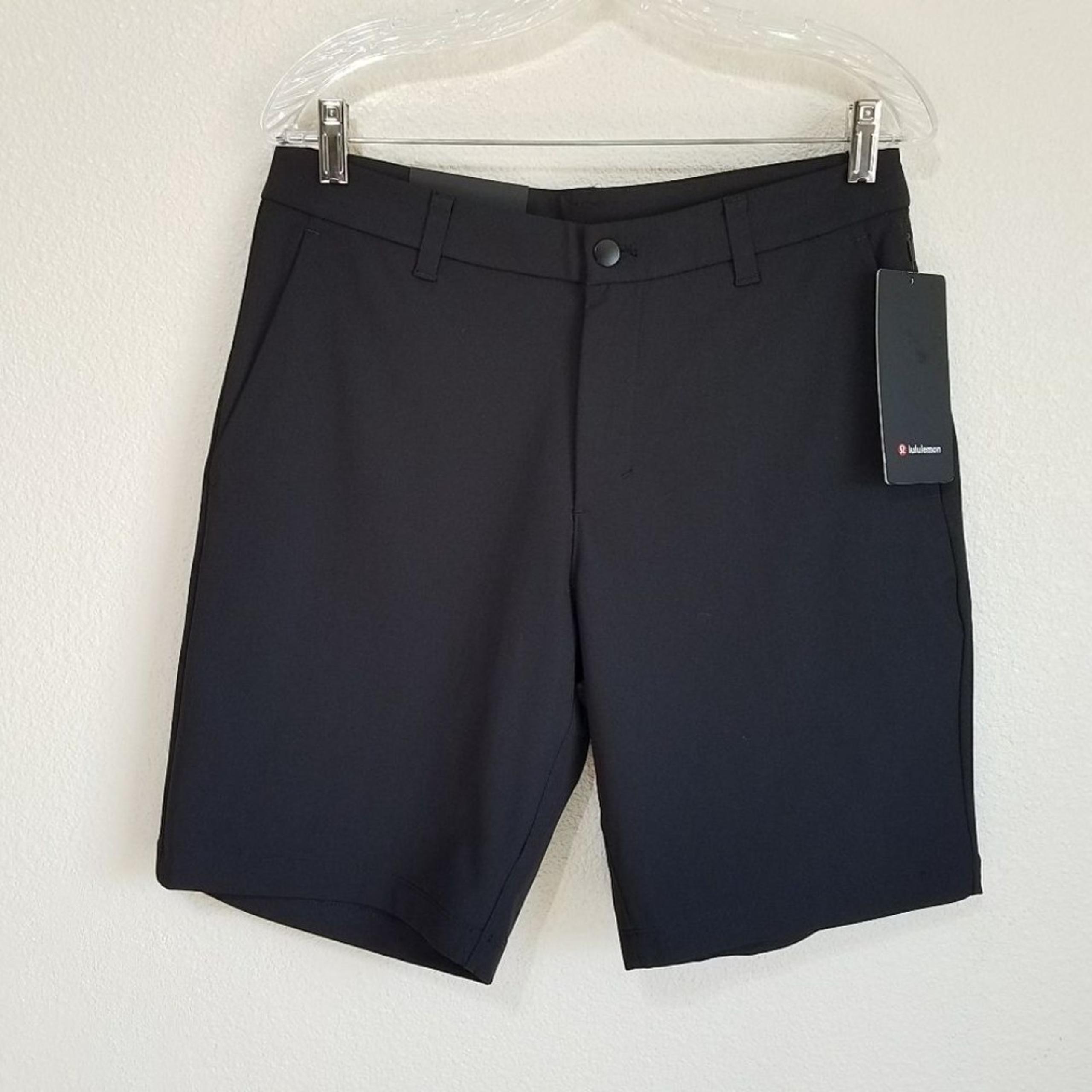 Lululemon Men's Commission Classic Shorts