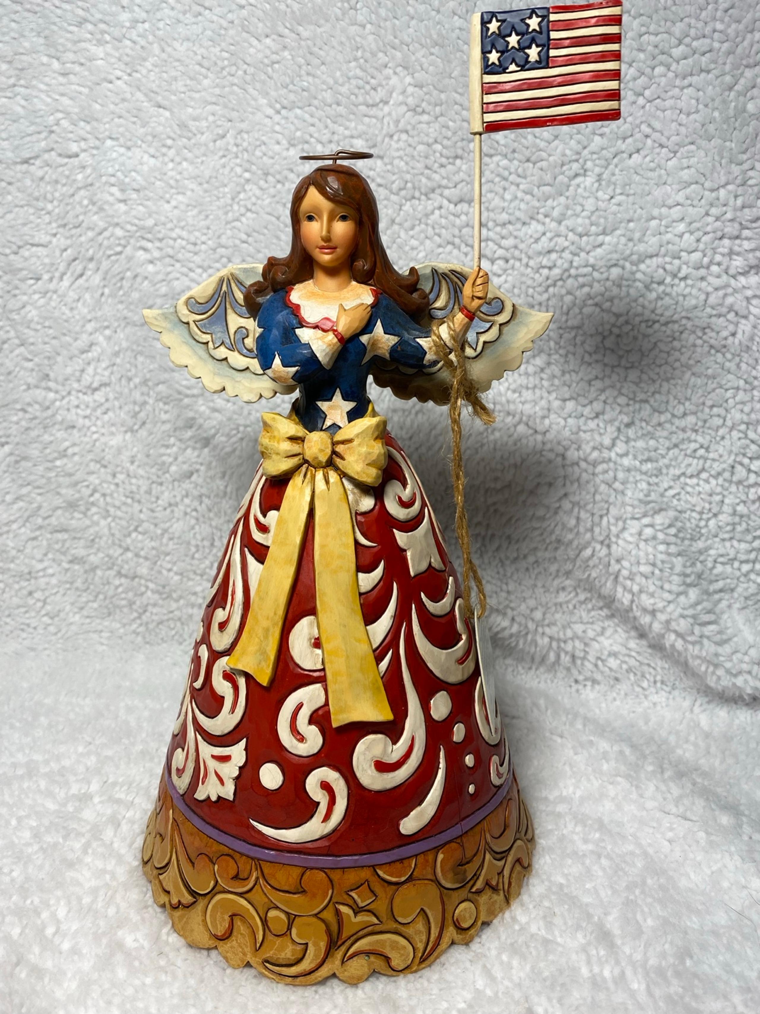 Rare Jim Shore “Flag of Freedom Forever Waive” Patriotic Figurine