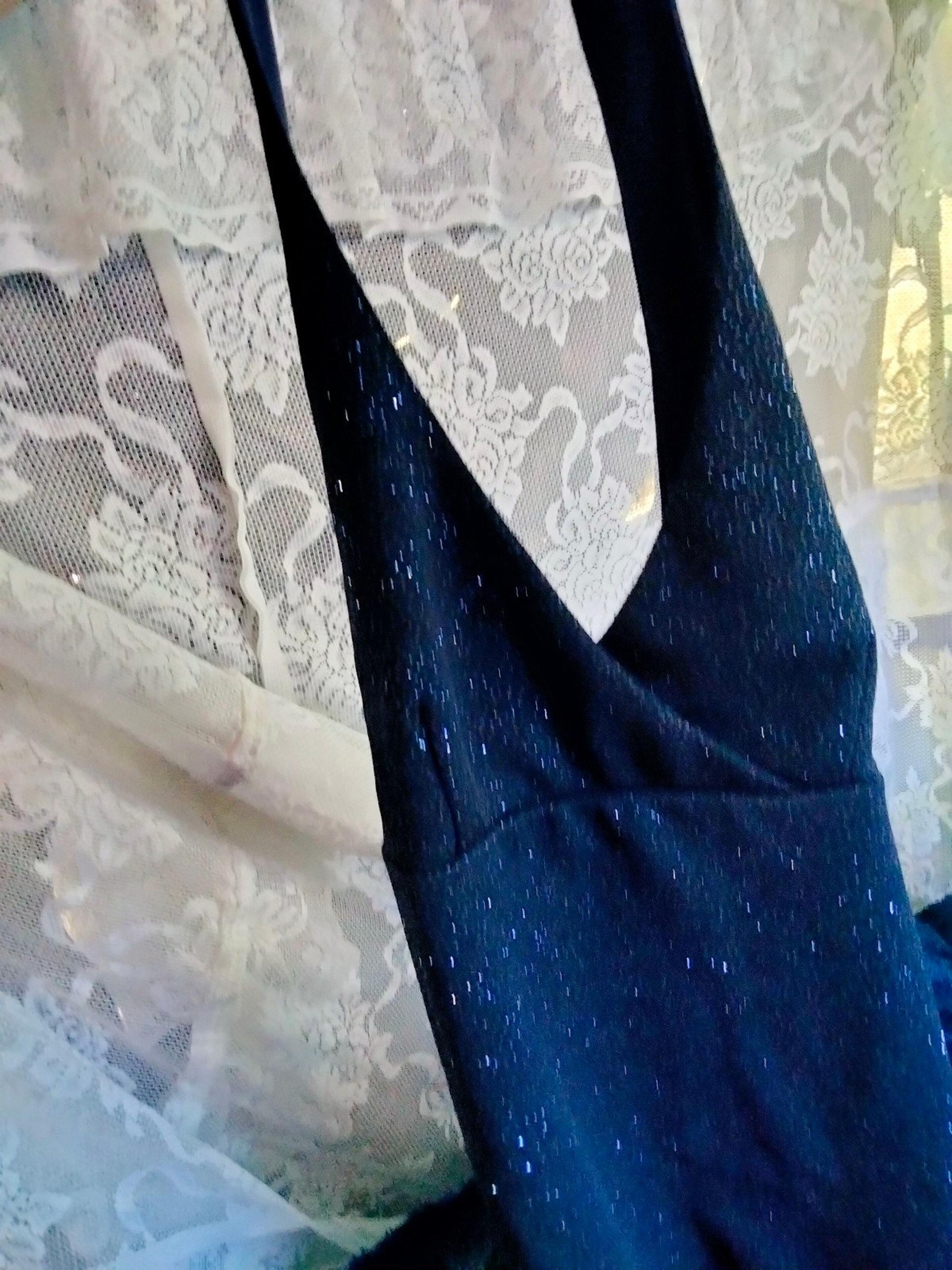 city triangles dress