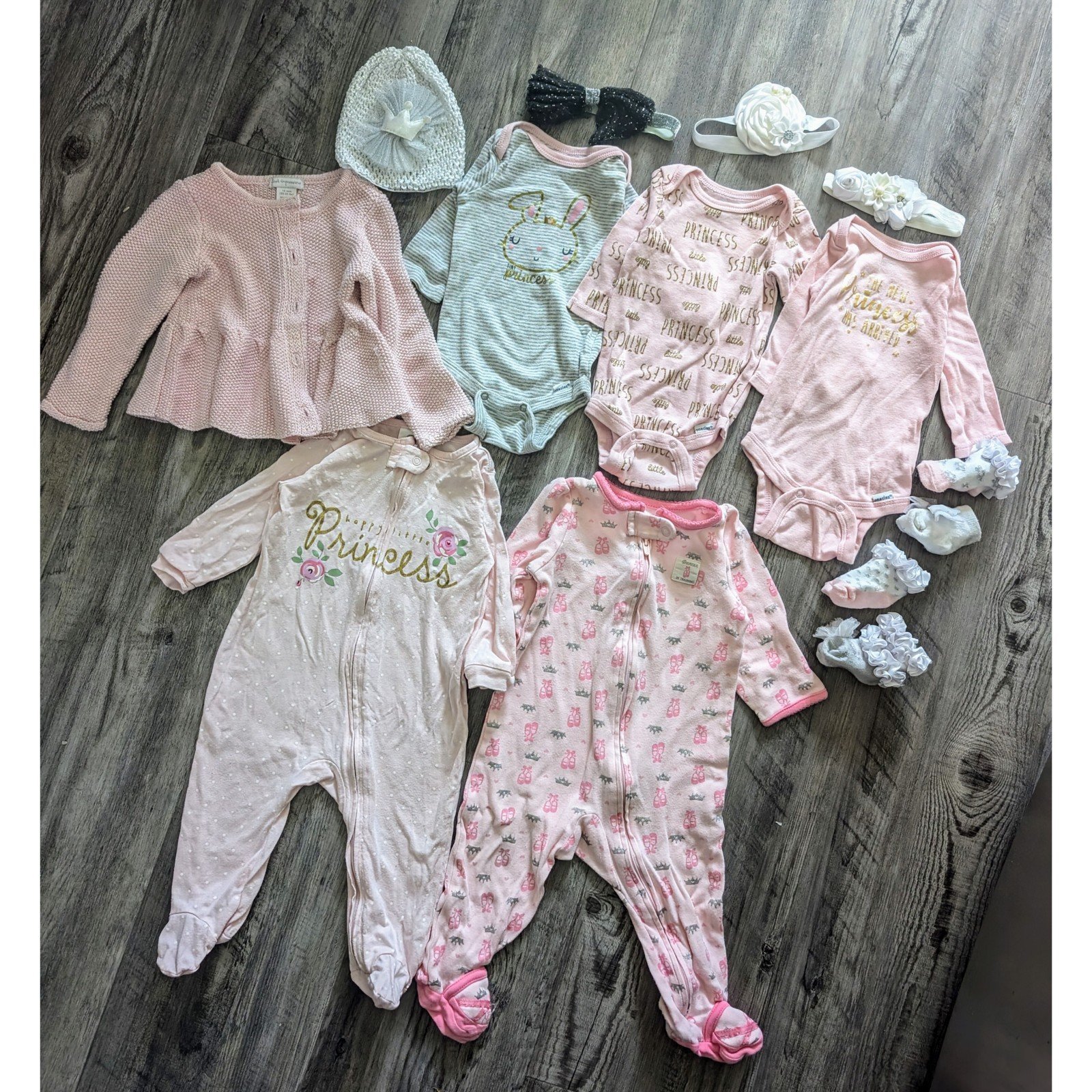 14 piece Princess baby clothes bundle