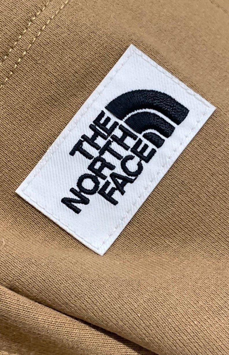 The North Face® Heritage Patch Fleece Standard Fit Joggers in Black Ⓜ *NWT!