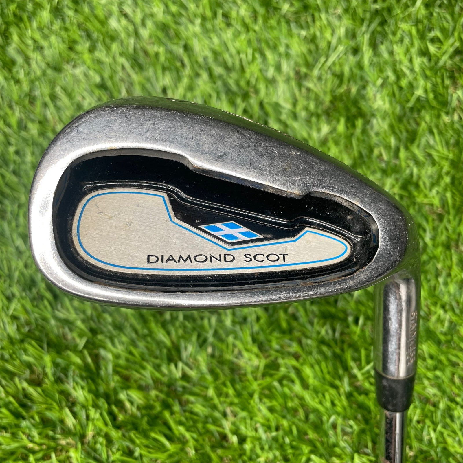 Tommy Armour Diamond Scot Sand Wedge Wedge Flex Graphite Shaft Right Hand