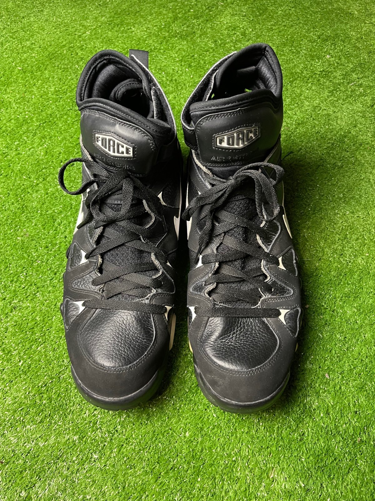 Nike Air Max 2 Strong