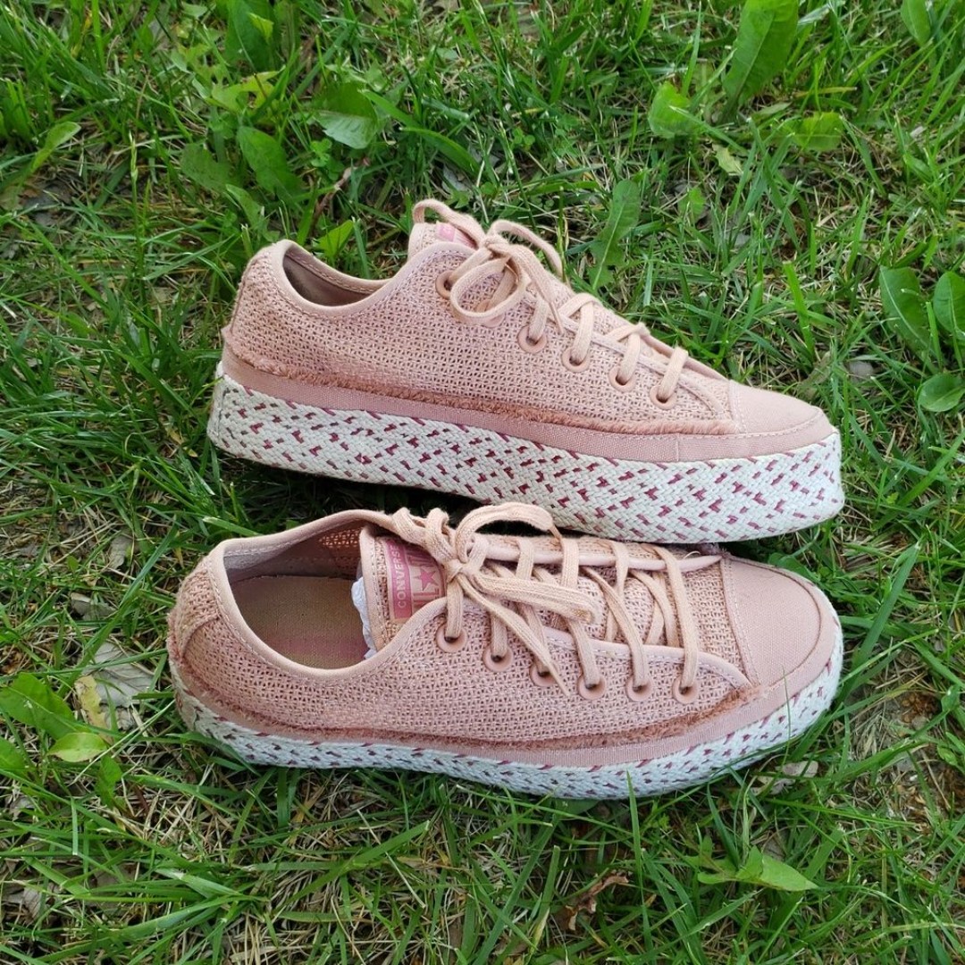 Converse Womens Chuck Taylor All Star Breezy Espadrille Sneaker Size 7.5 Beachy