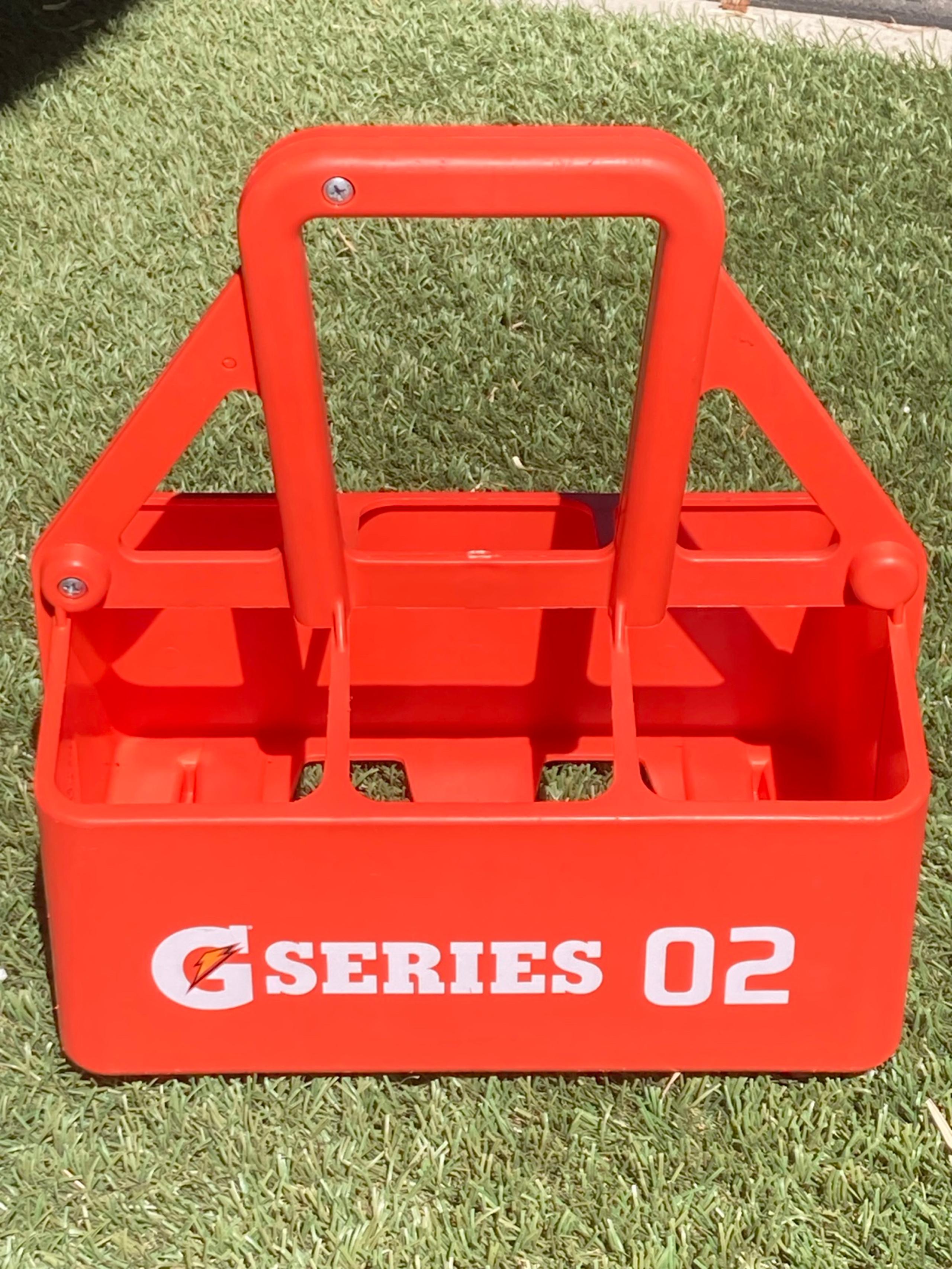 Gatorade 6 Squeeze Water Bottle Carrier Caddy, Used, In great shape.