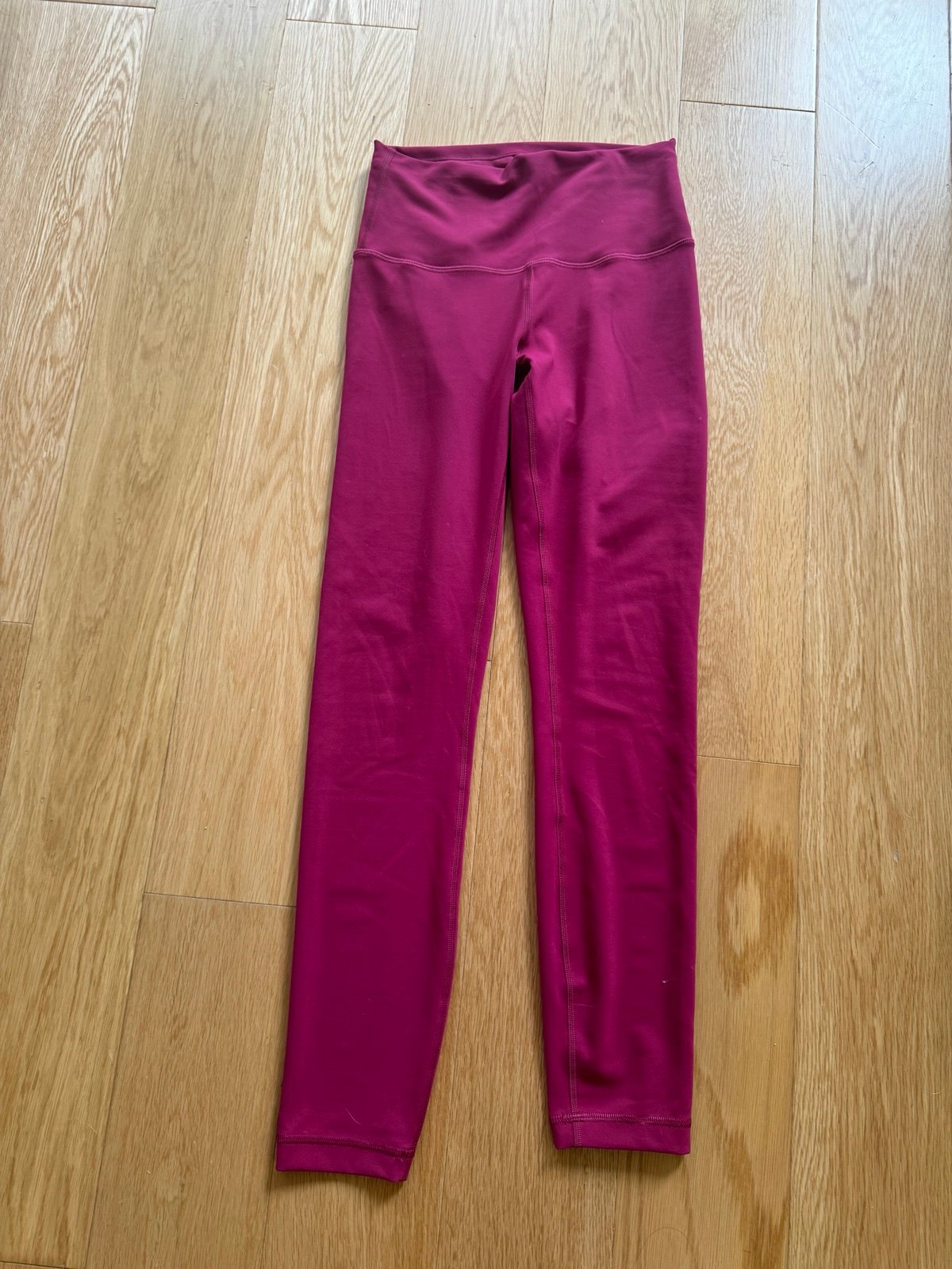 Lululemon Wunder Train HR Tight 25 Pockets Magenta size 6 NWOT