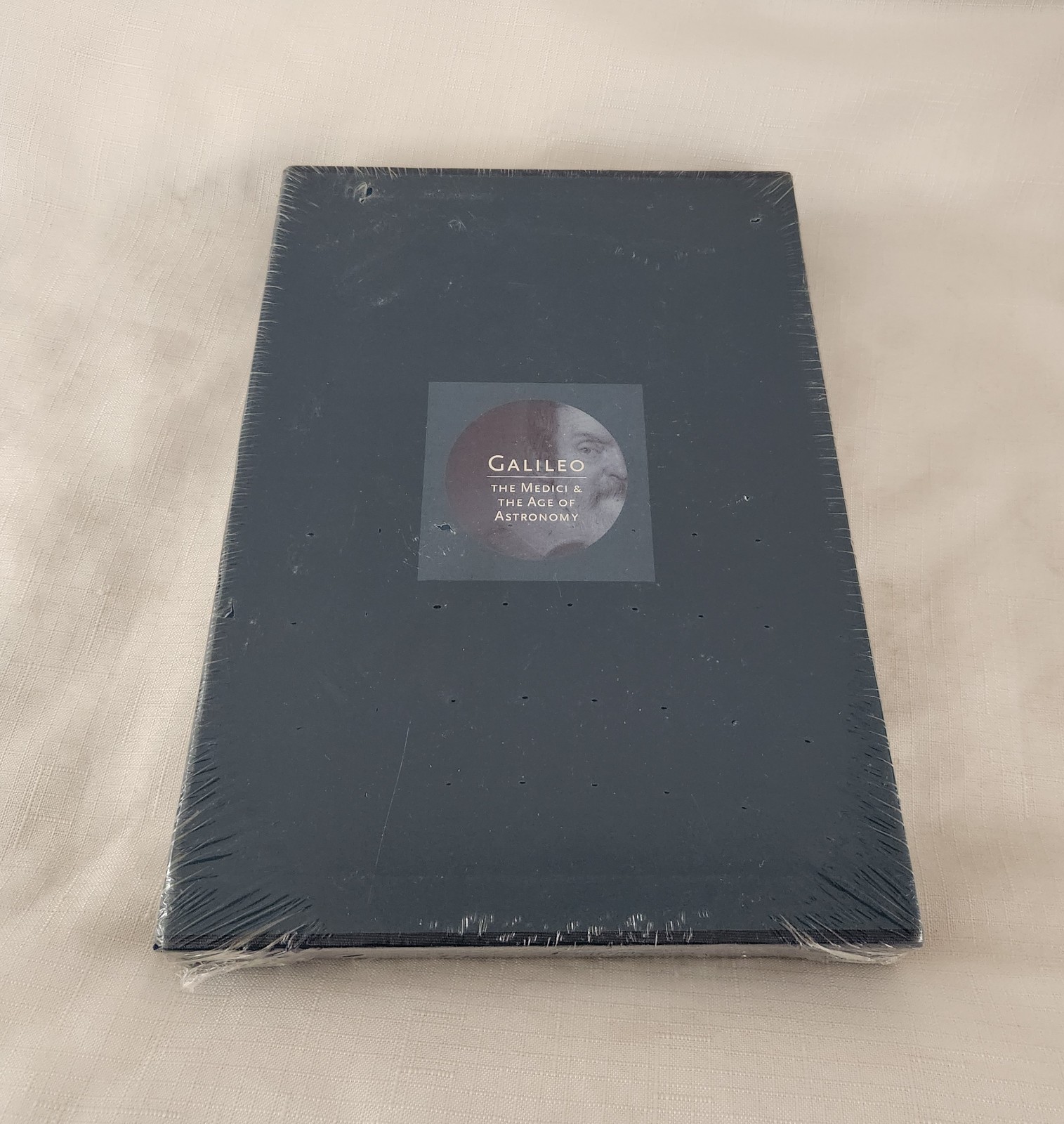 Galileo: the Medici & the Age of Astronomy, 2 Volume Set (Softcover) New in pack