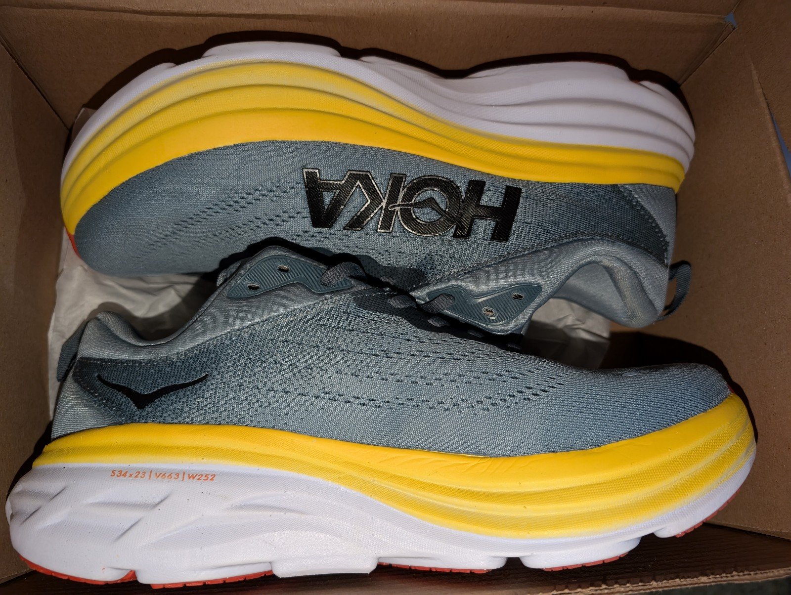 hoka bondi 8 mens