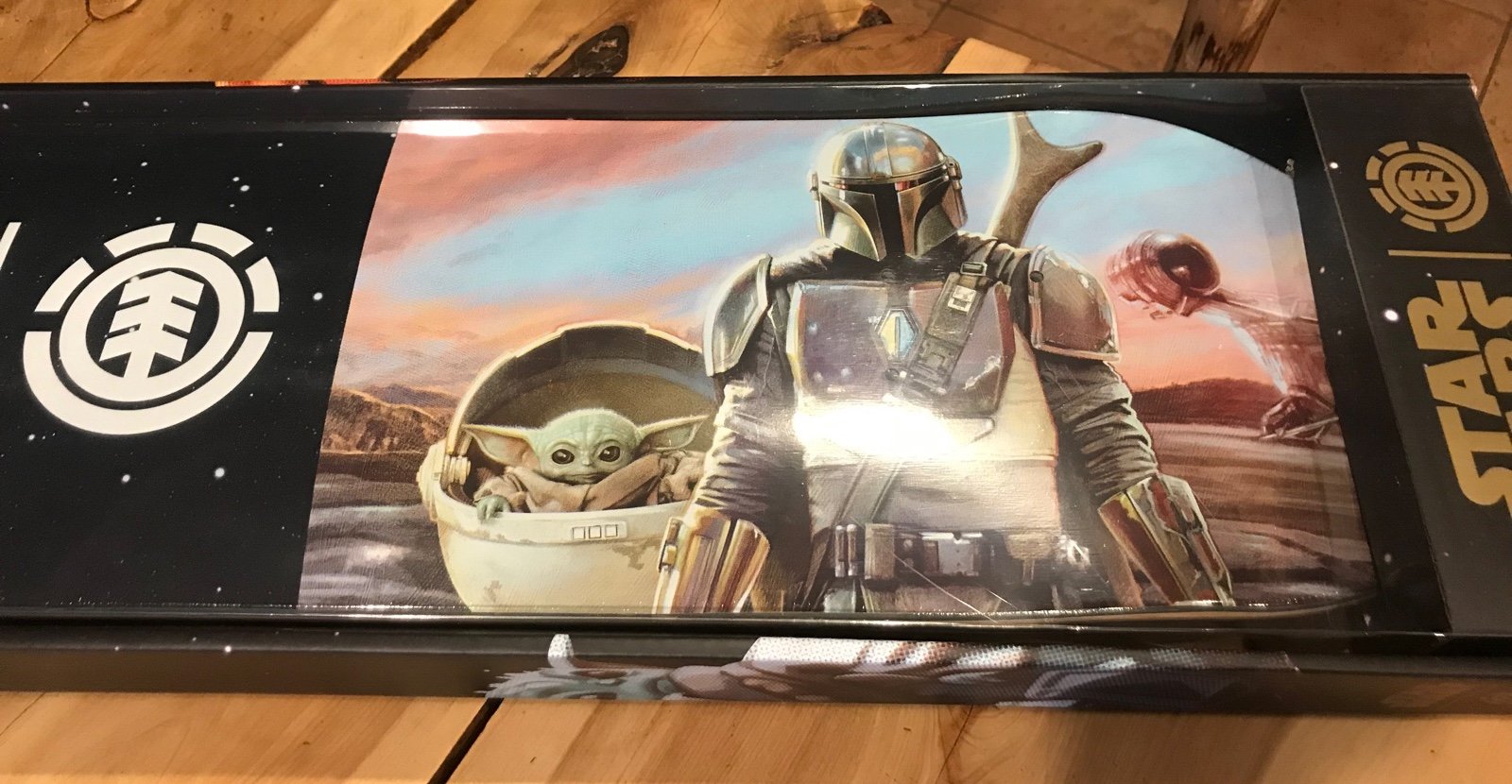 Star Wars Element Mandalorian Hunter Skateboard Deck